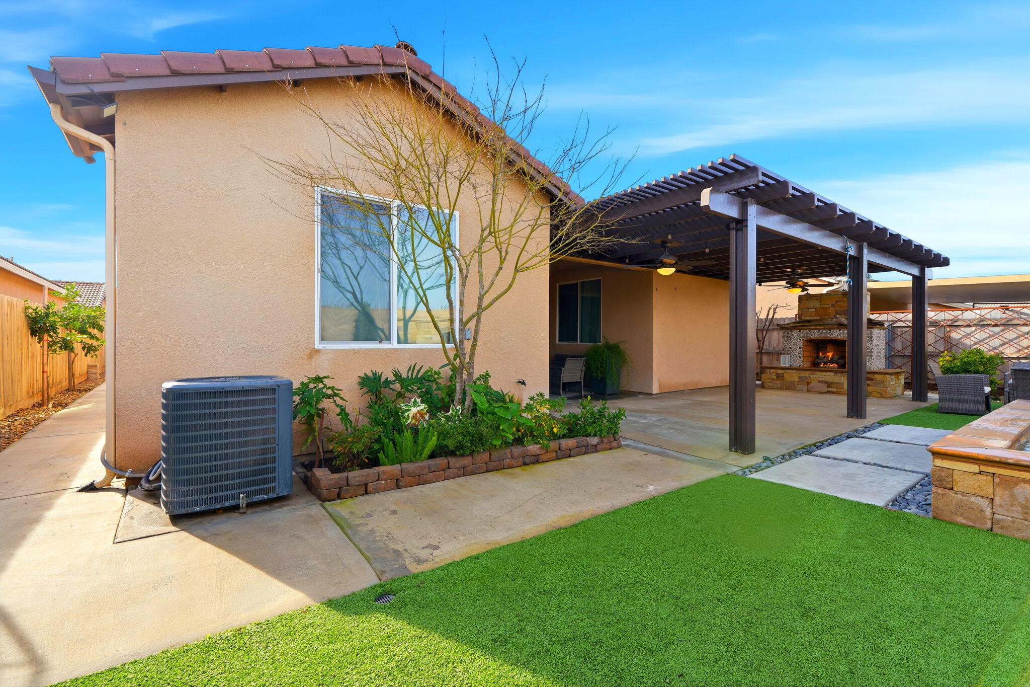 4736 W Flagstaff Ave, Visalia, CA 93291