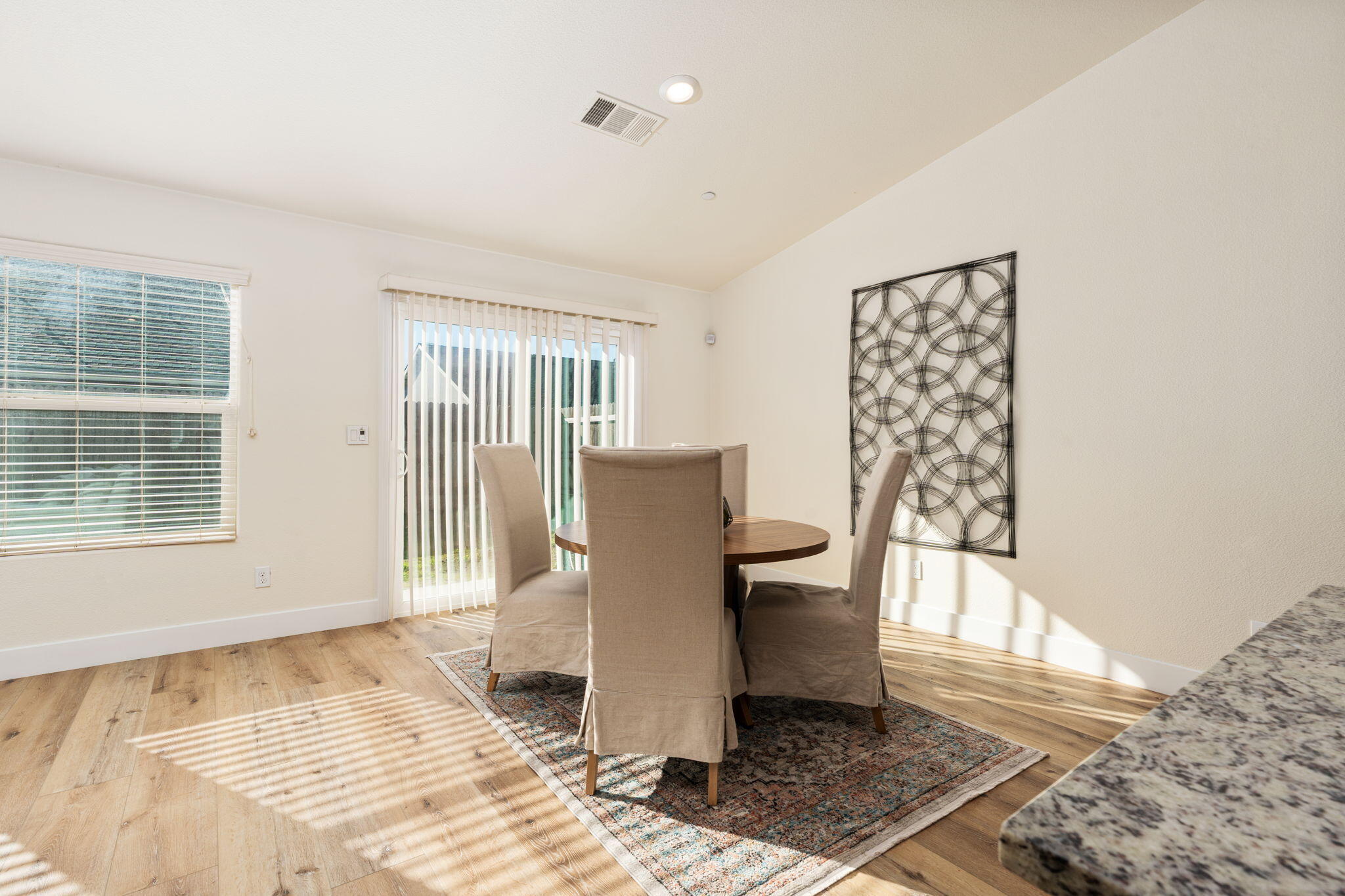 3283 Ferro Ct, Tulare, CA 93274