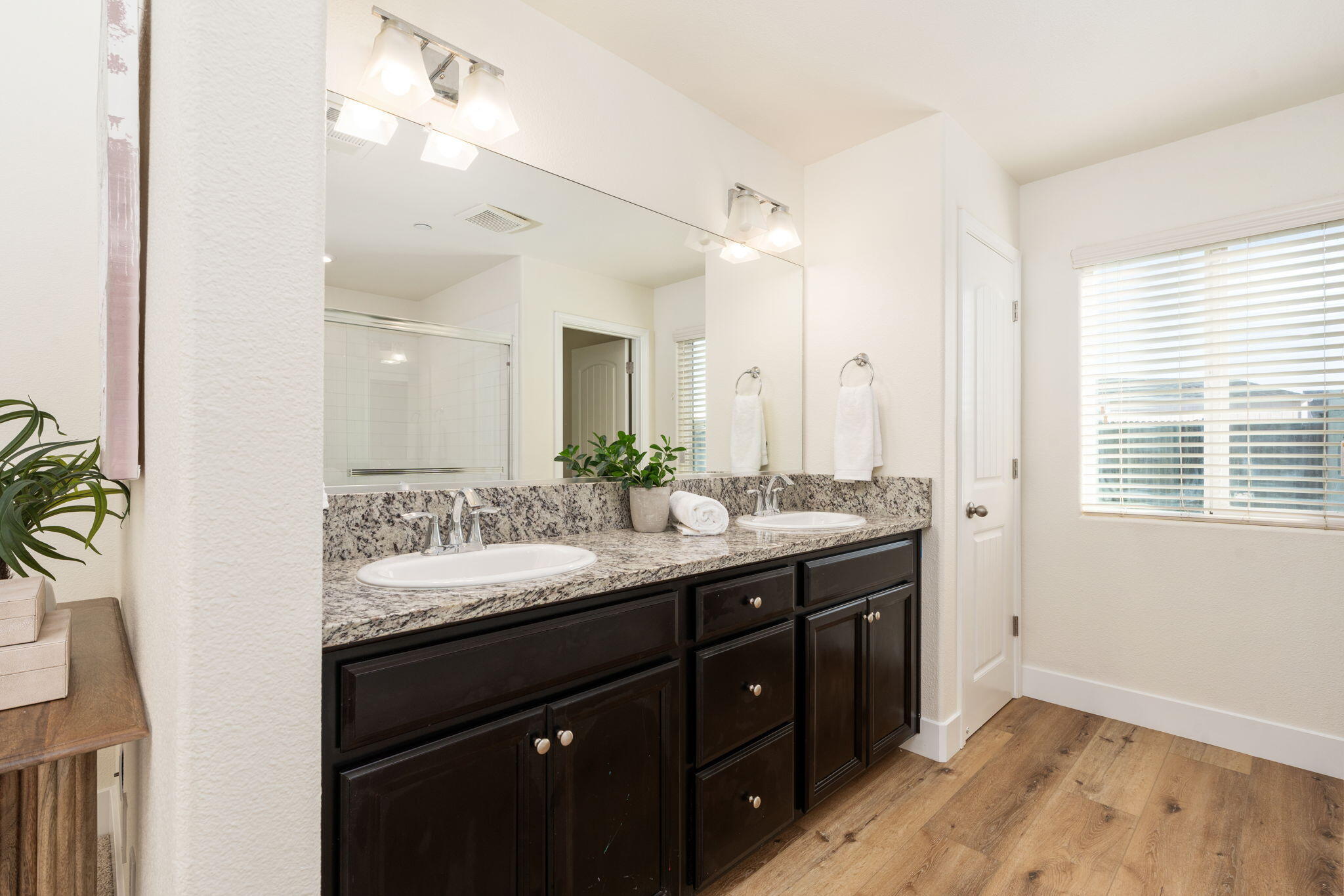 3283 Ferro Ct, Tulare, CA 93274