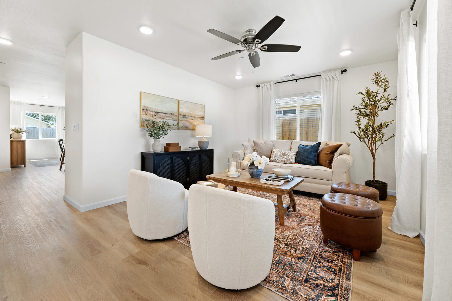 30758 Azalea Rd, Visalia, CA 93291