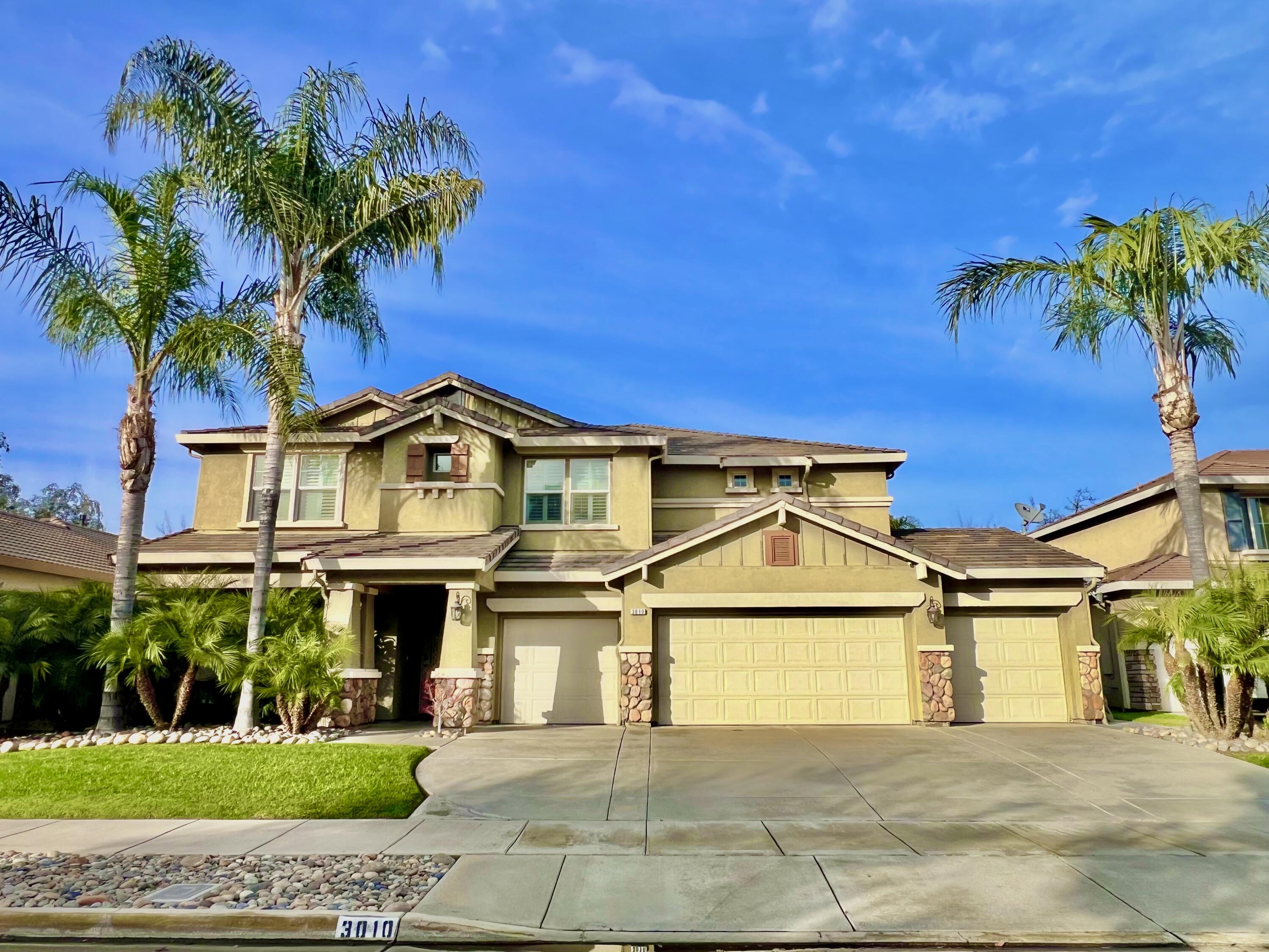 3010 W Ceres Ave, Visalia, CA 93291