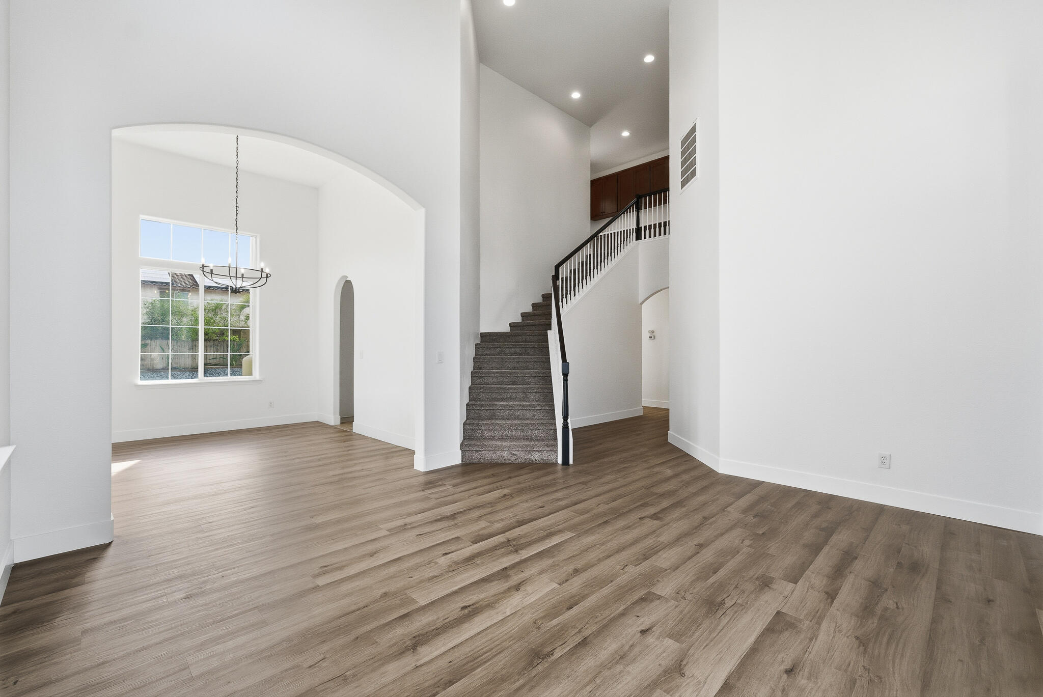 2693 Muirfield Ave, Tulare, CA 93274