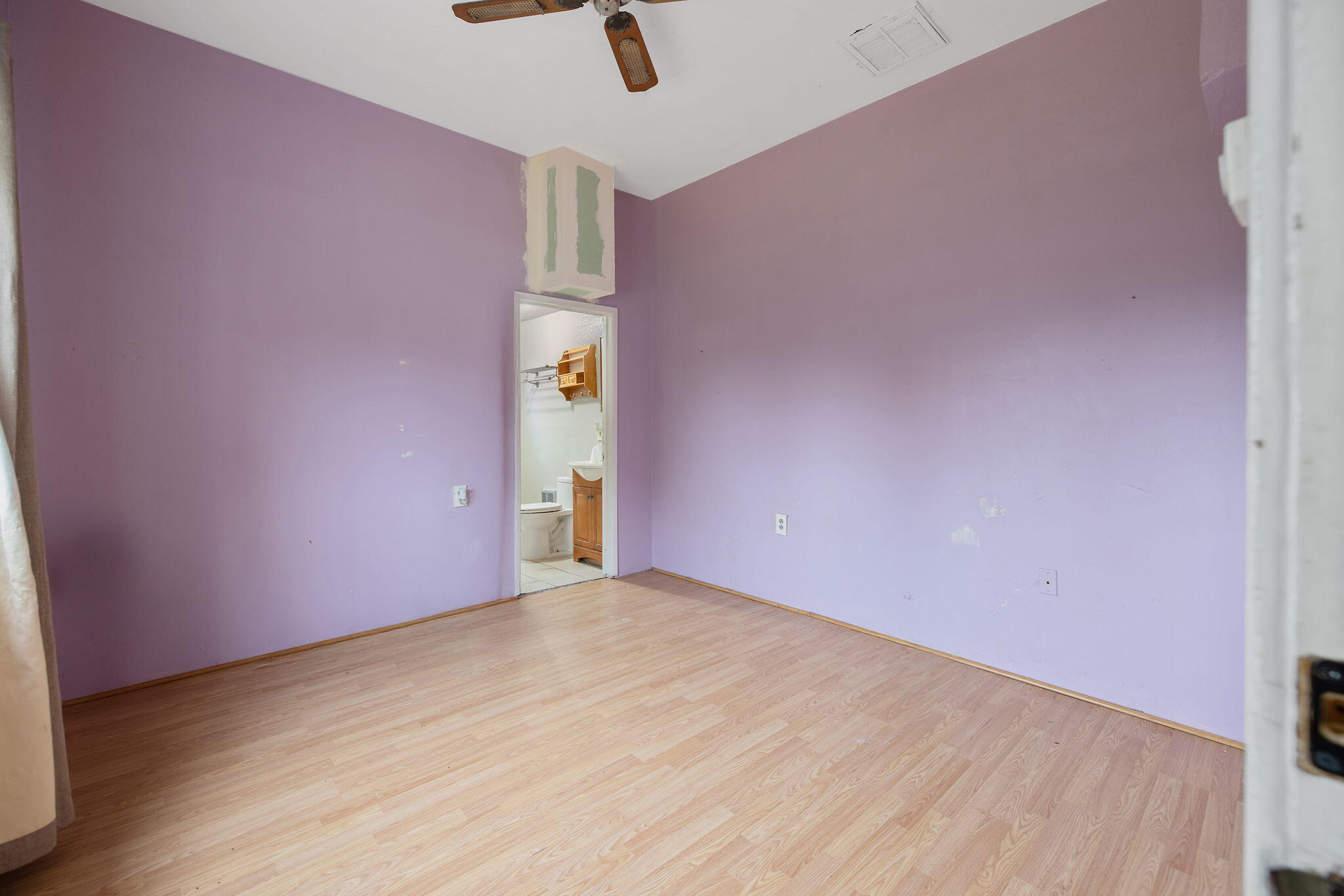 349 N Lemona St, Woodlake, CA 93286