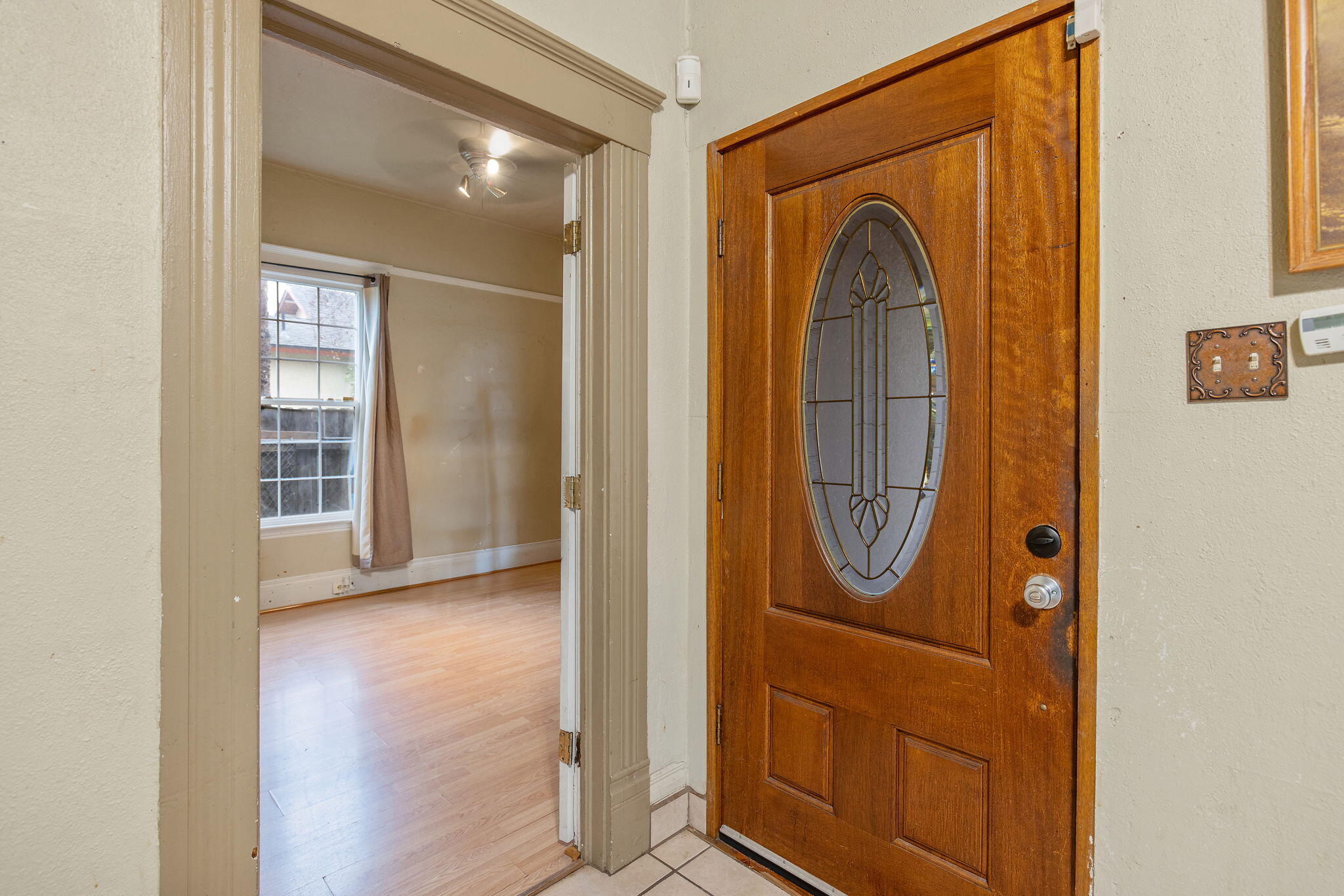 349 N Lemona St, Woodlake, CA 93286