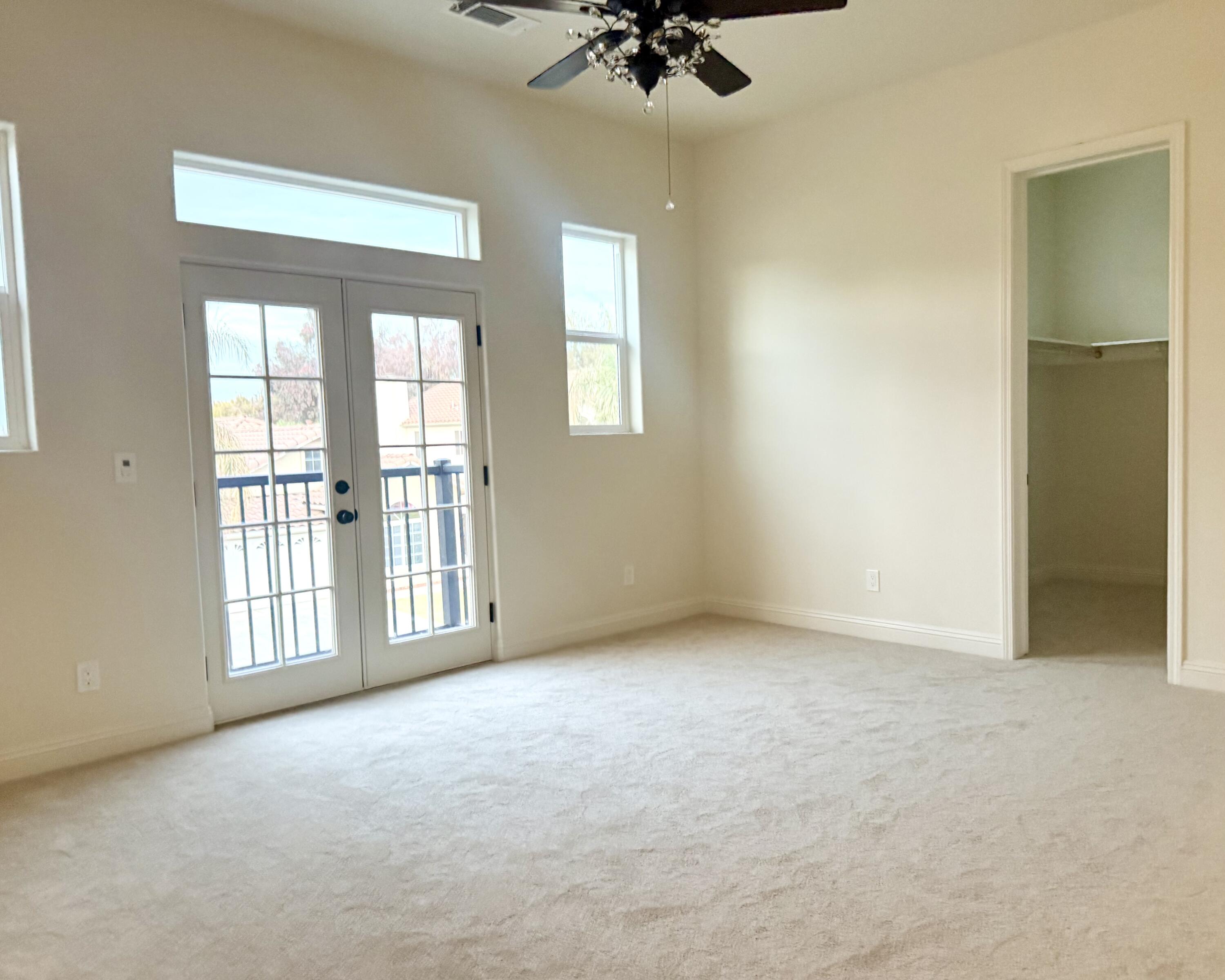 169 Lake Dr, Lemoore, CA 93245