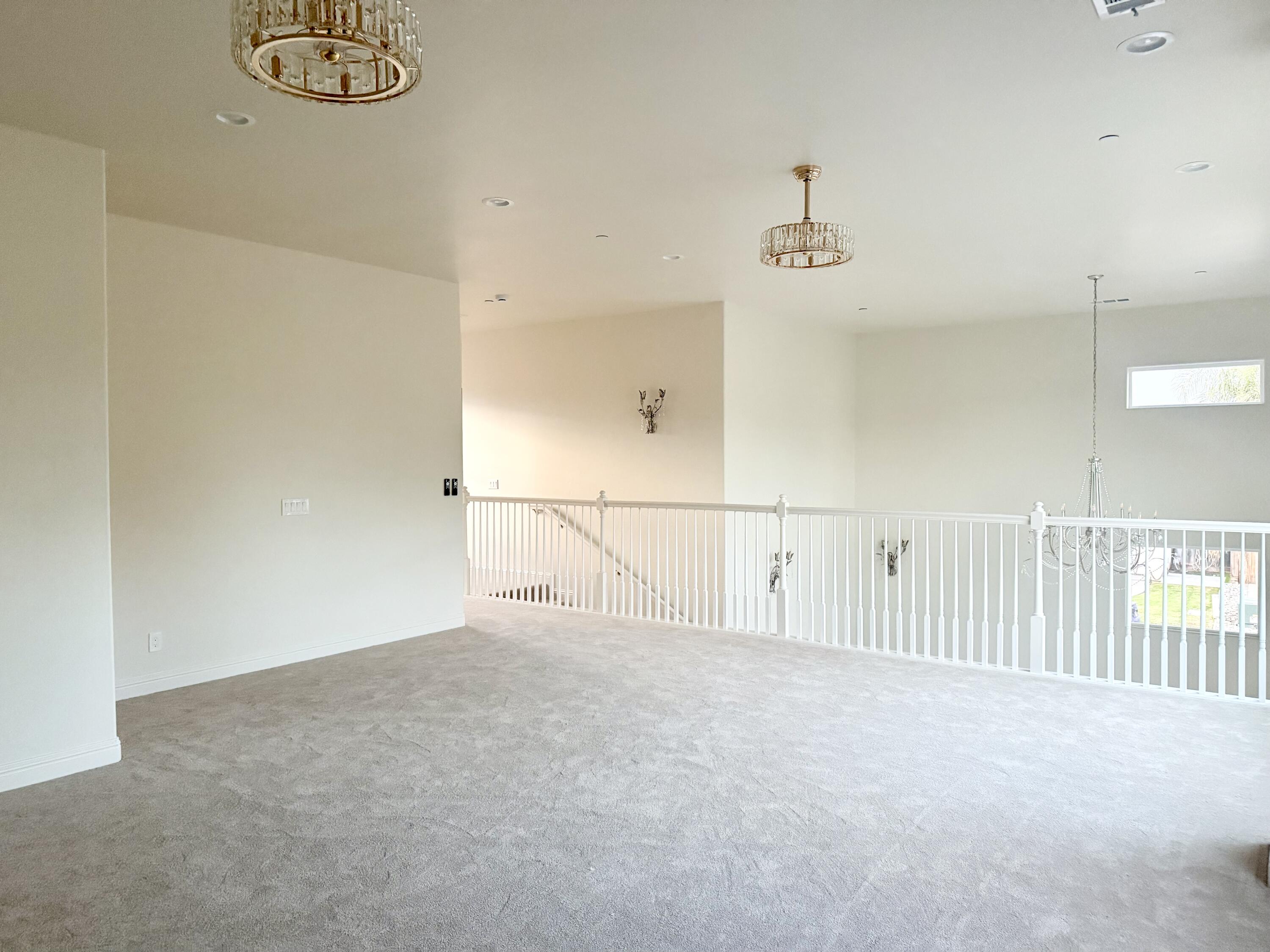 169 Lake Dr, Lemoore, CA 93245