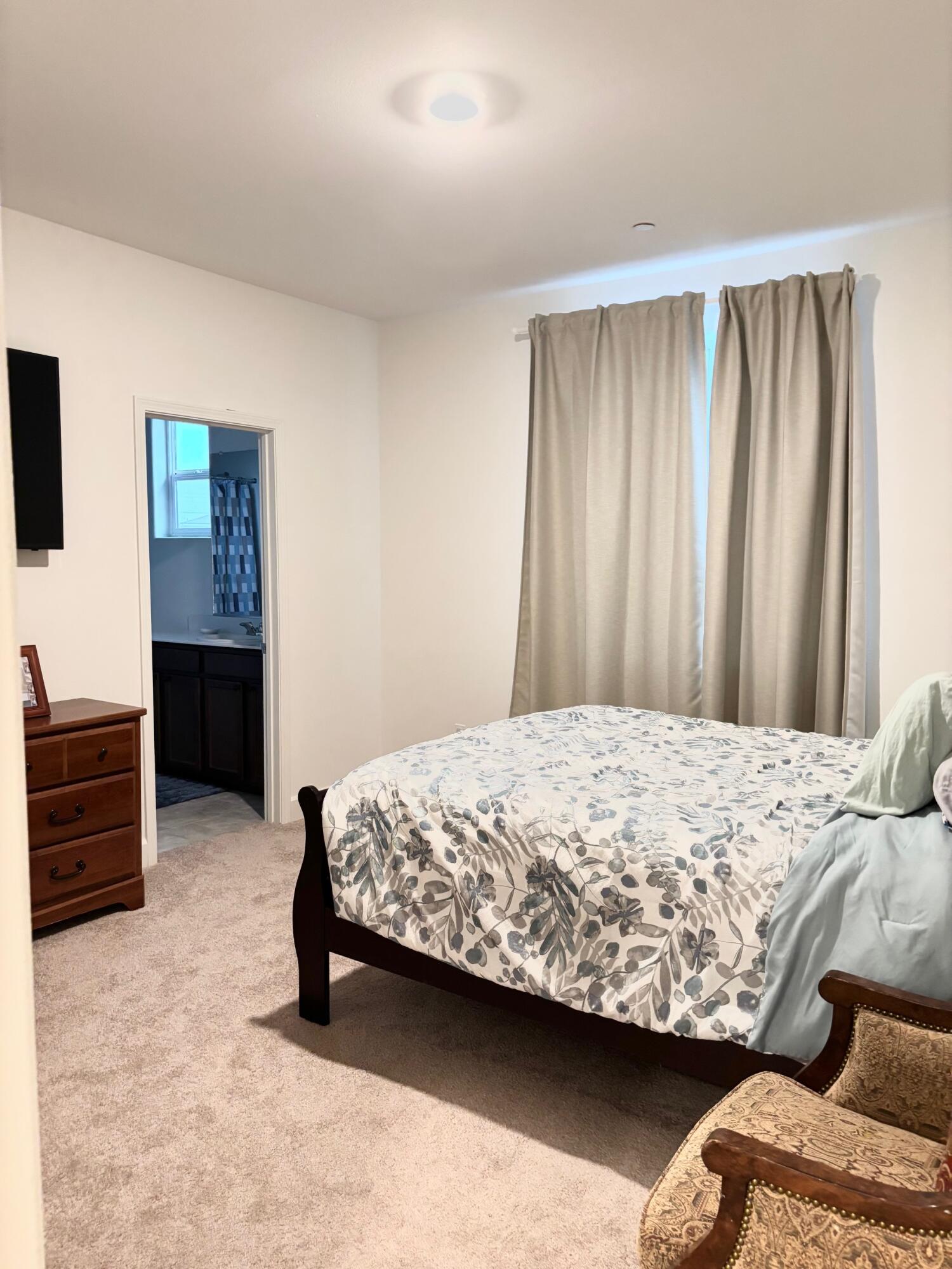 3540 E Cherry Ave, Visalia, CA 93292