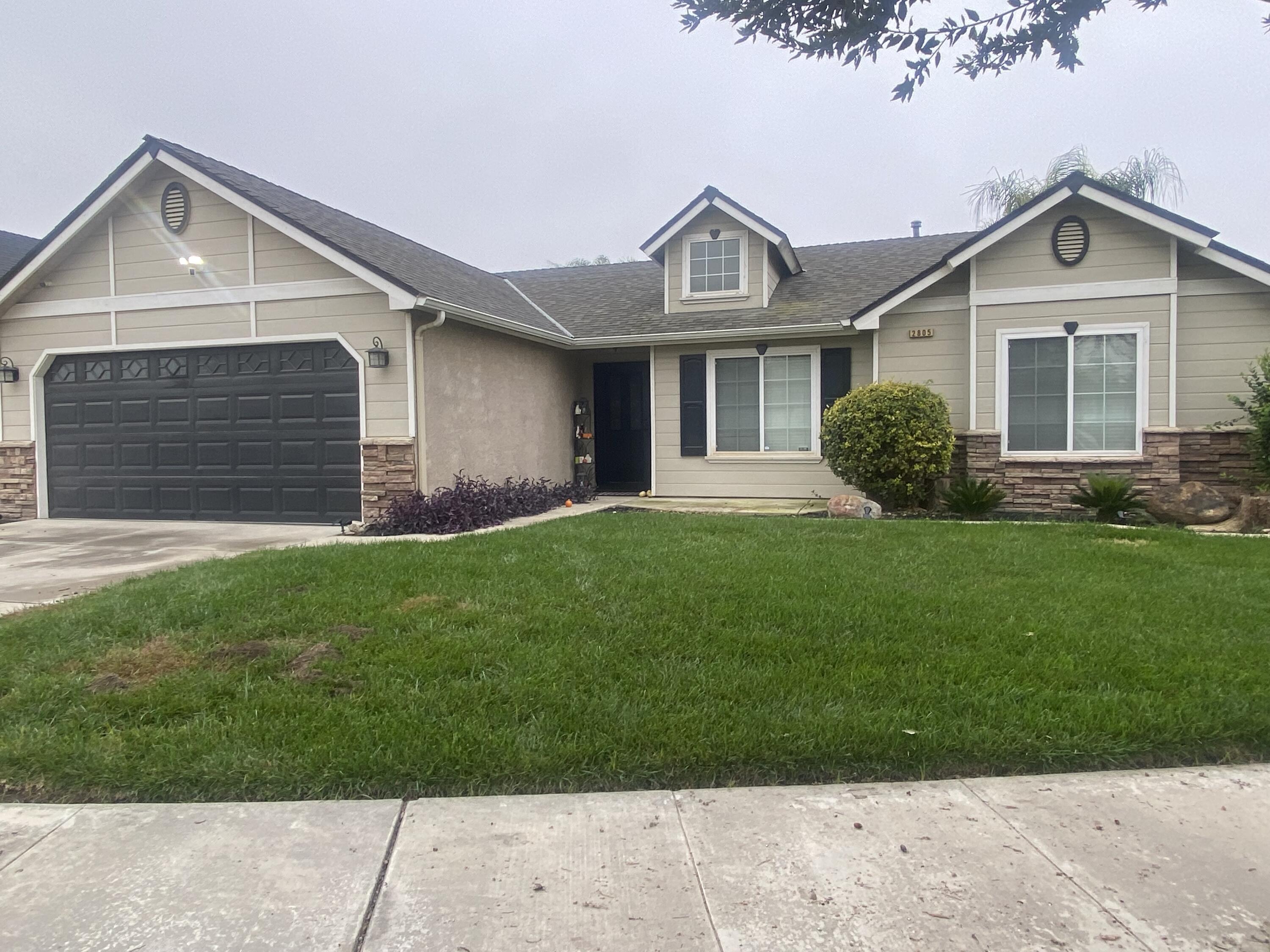 2805 Badger Flat Ave, Tulare, CA 93274