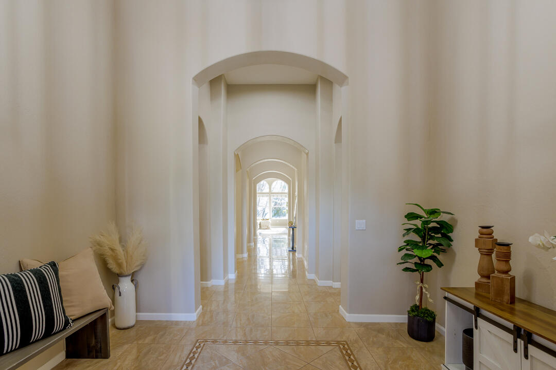 5849 W Buena Vista Ave, Visalia, CA 93291