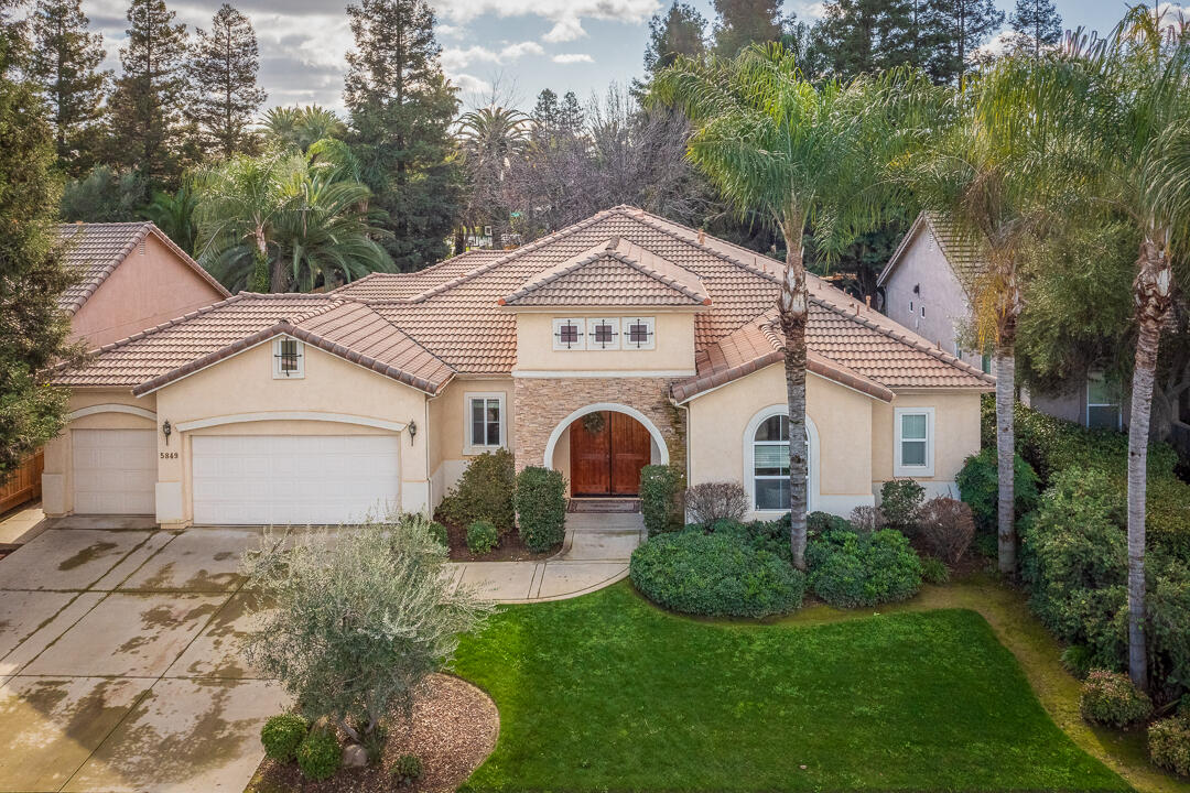 5849 W Buena Vista Ave, Visalia, CA 93291