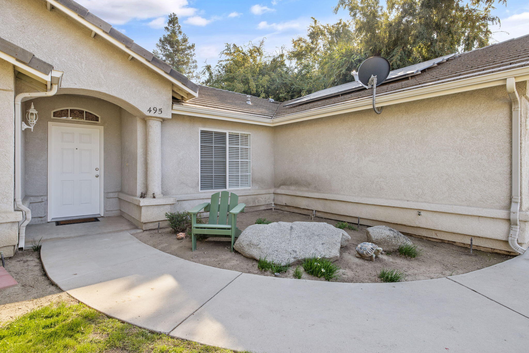 495 Congressional Ct, Tulare, CA 93274