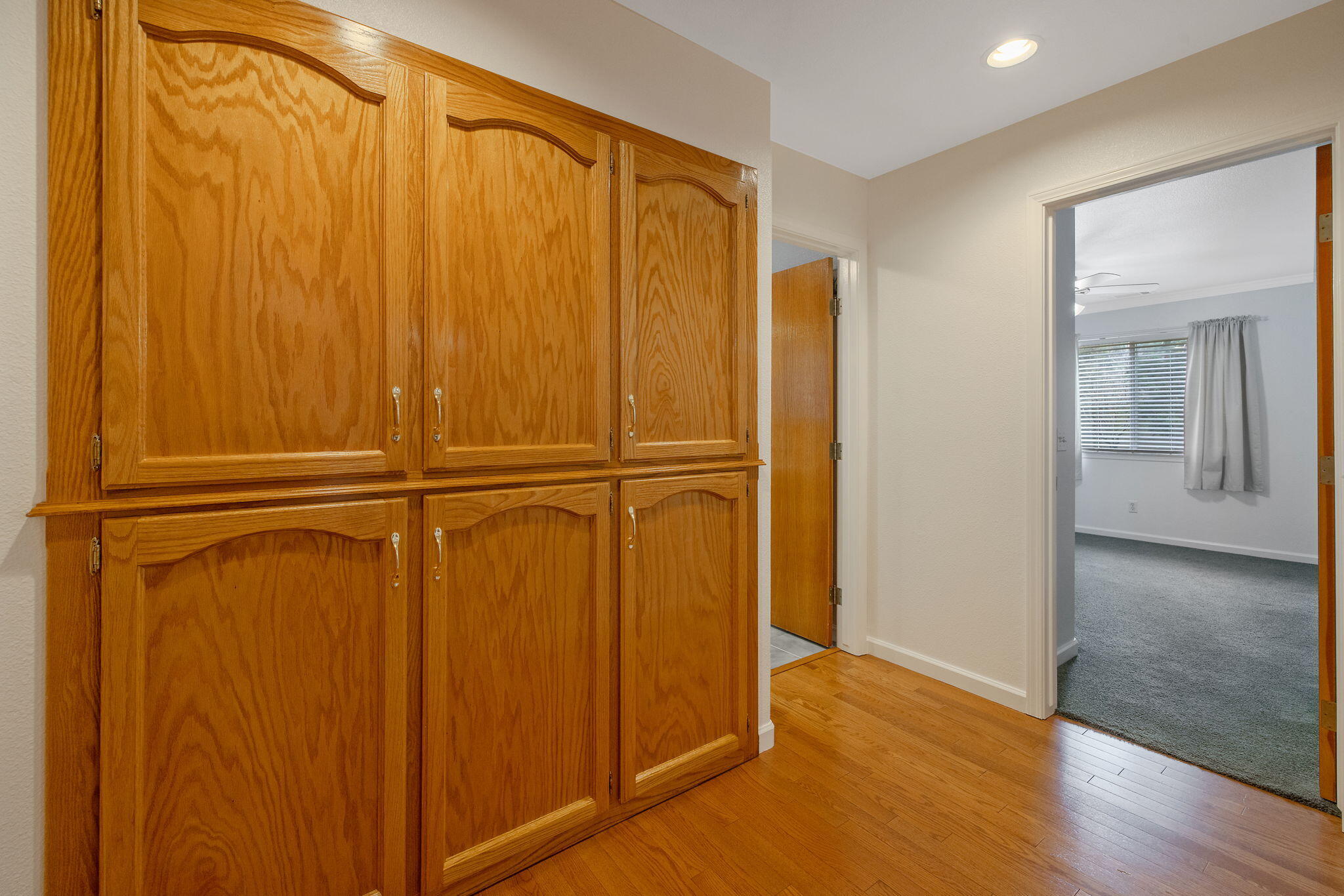 495 Congressional Ct, Tulare, CA 93274