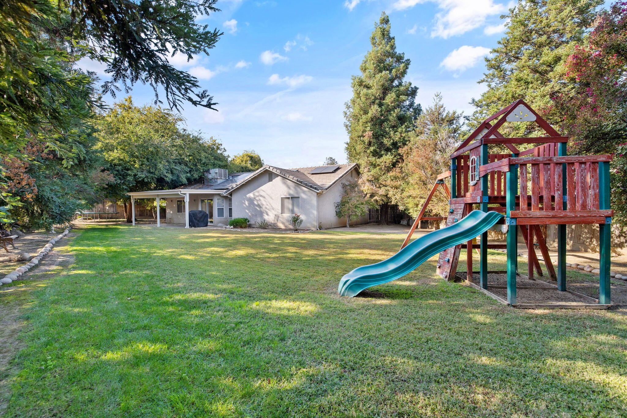 495 Congressional Ct, Tulare, CA 93274