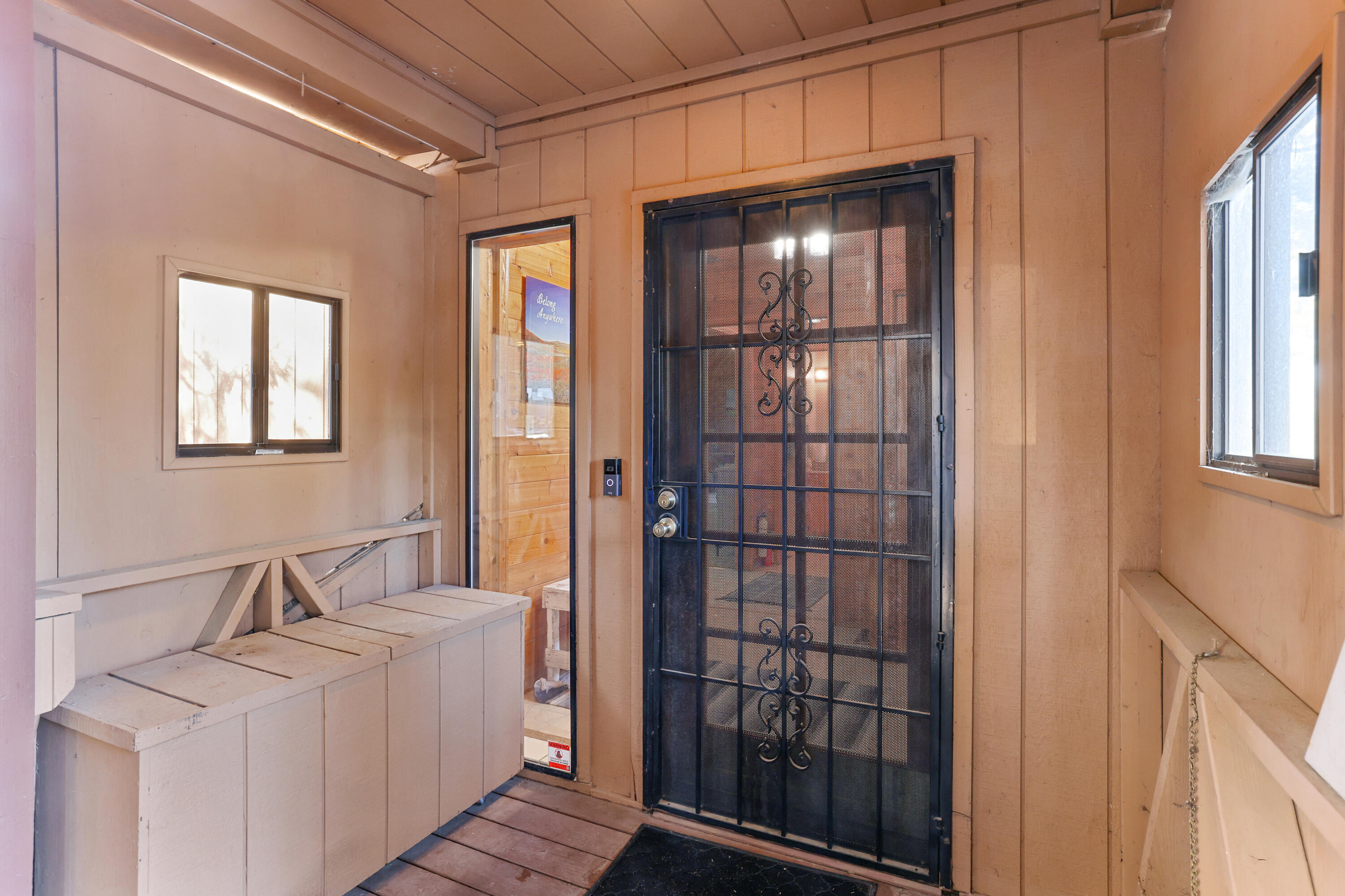 38443 Red Leaf Ln, Shaver Lake, CA 93664