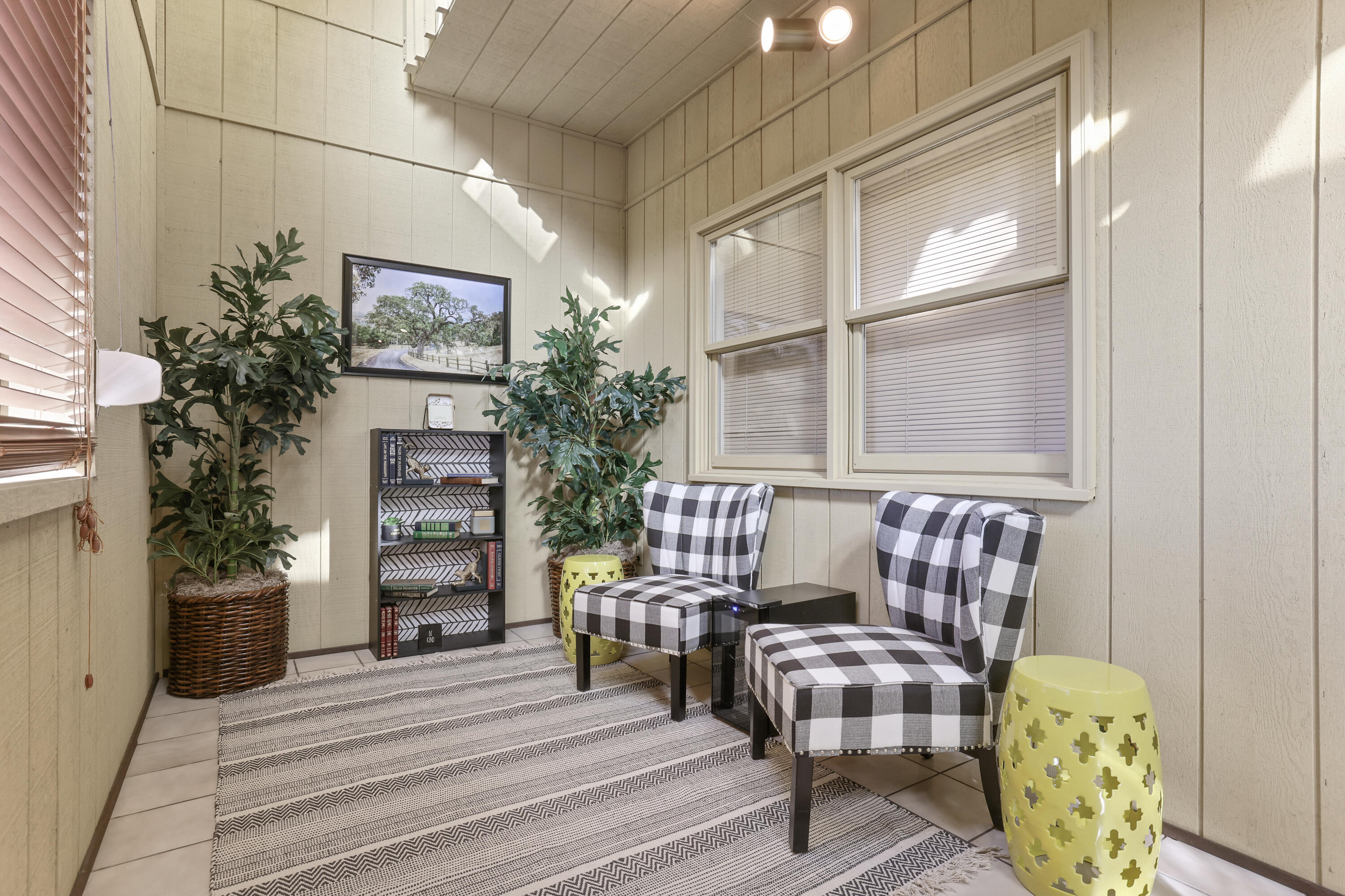 38443 Red Leaf Ln, Shaver Lake, CA 93664