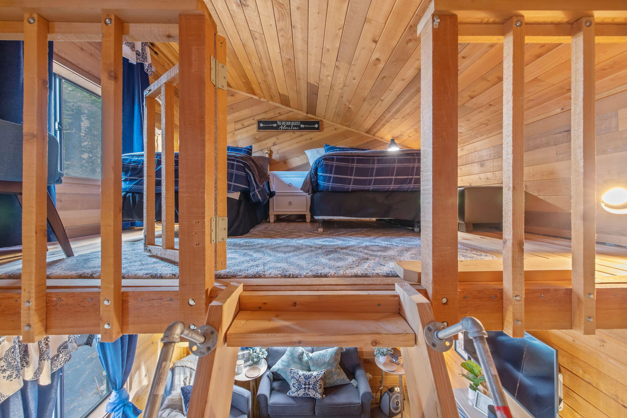 38443 Red Leaf Ln, Shaver Lake, CA 93664