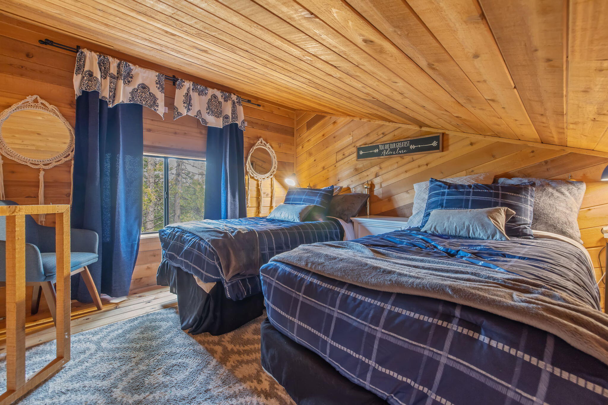 38443 Red Leaf Ln, Shaver Lake, CA 93664