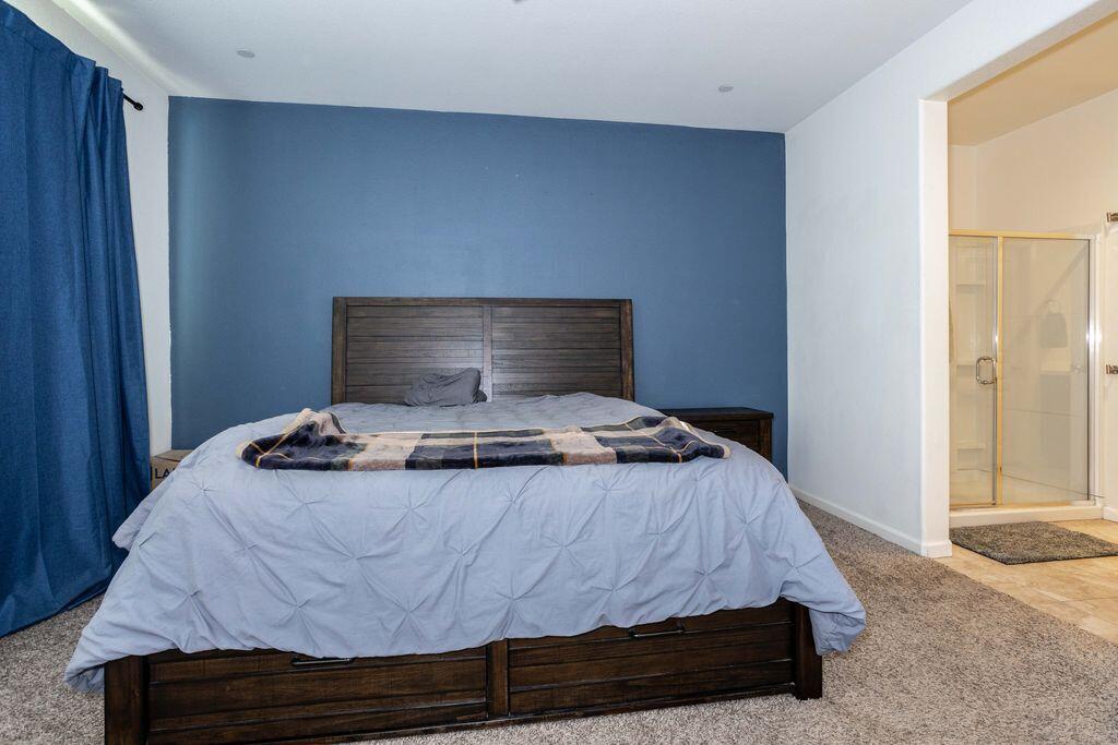 3917 E Myrtle Ave, Visalia, CA 93292