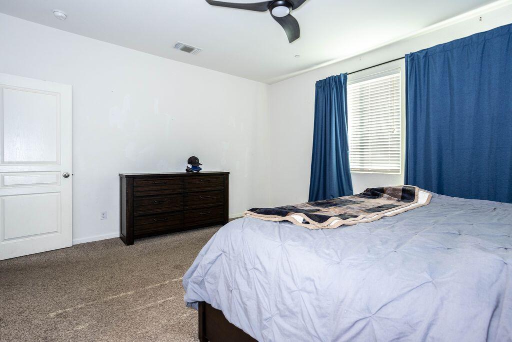 3917 E Myrtle Ave, Visalia, CA 93292