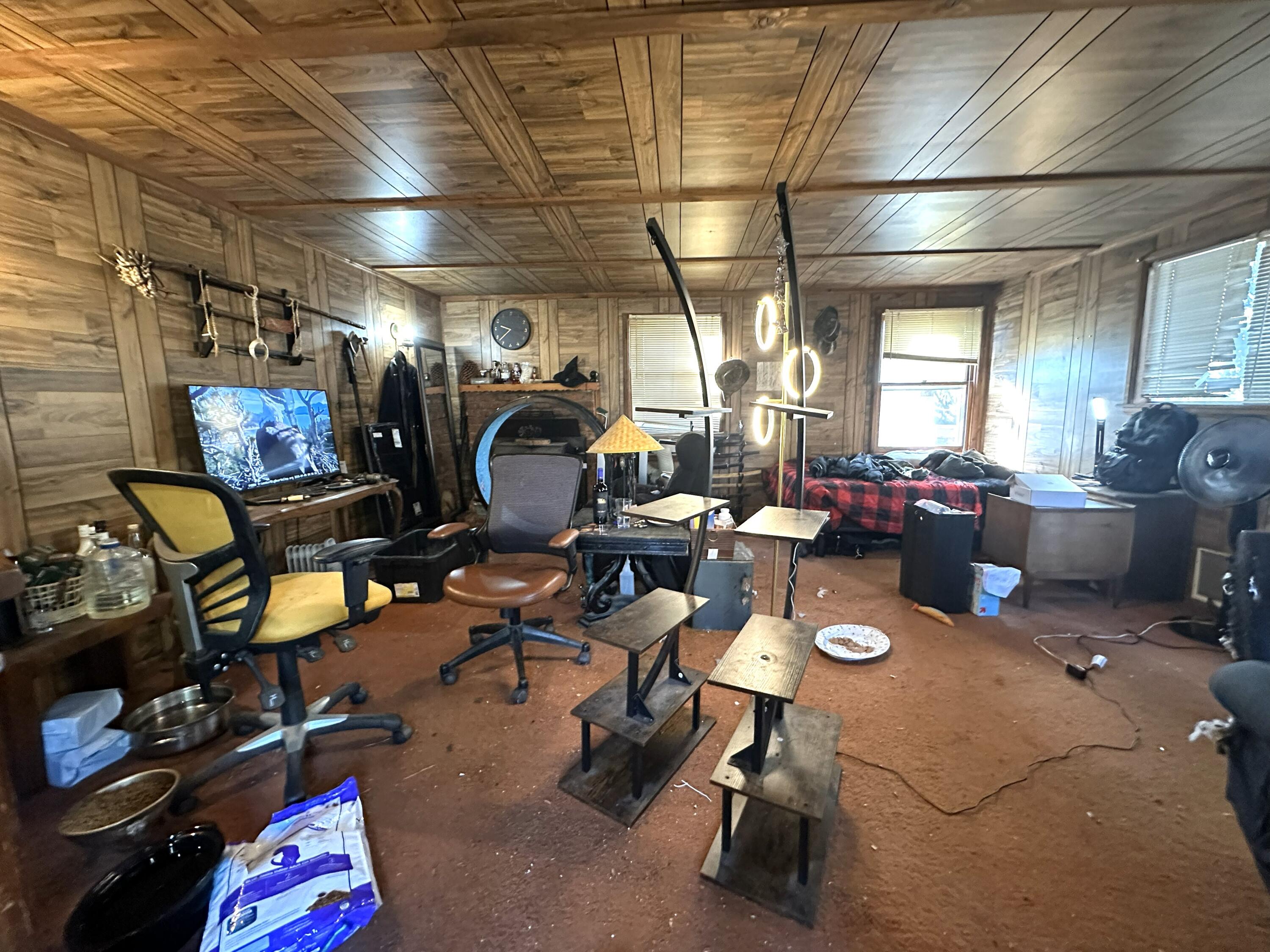 246 Rabbit Foot Trl, California Hot Springs, CA 93207