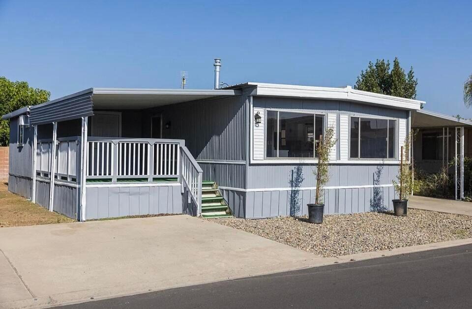 5505 W Tulare Ave #15, Visalia, CA 93277
