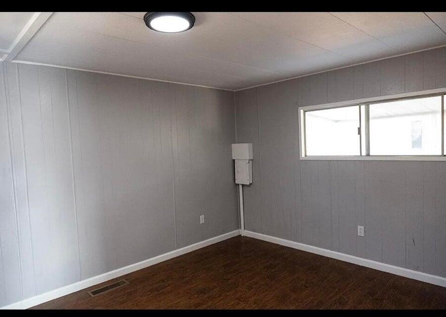 5505 W Tulare Ave #15, Visalia, CA 93277