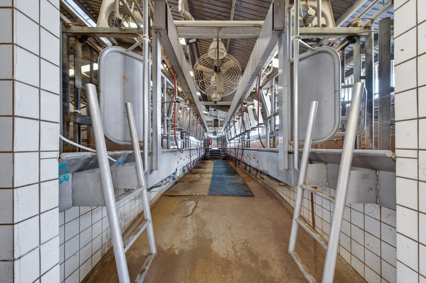 23388 Road 180, Exeter, CA 93221