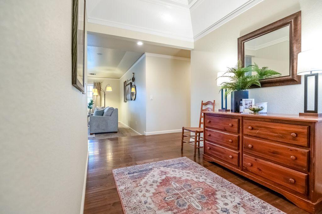 2929 S Church St, Visalia, CA 93277