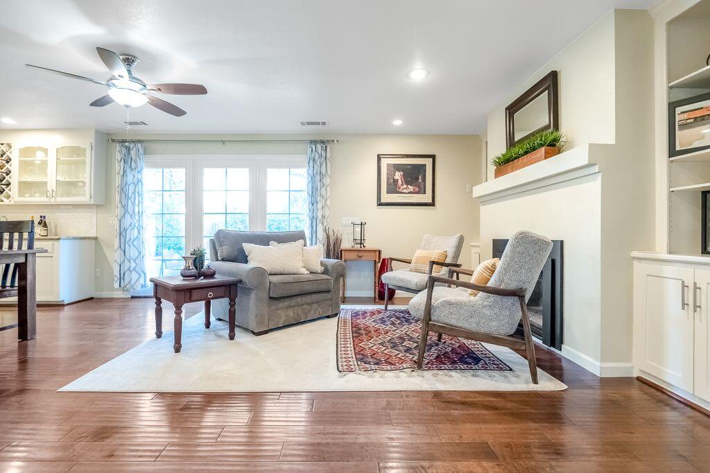 2929 S Church St, Visalia, CA 93277