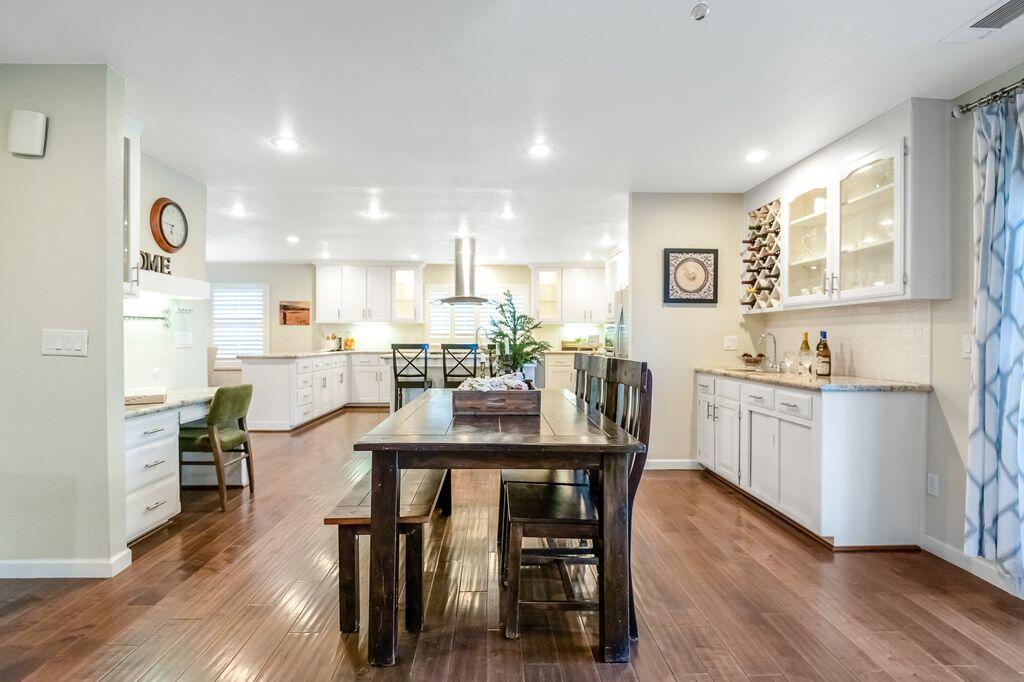 2929 S Church St, Visalia, CA 93277