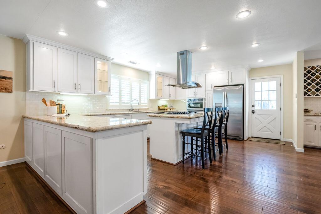 2929 S Church St, Visalia, CA 93277