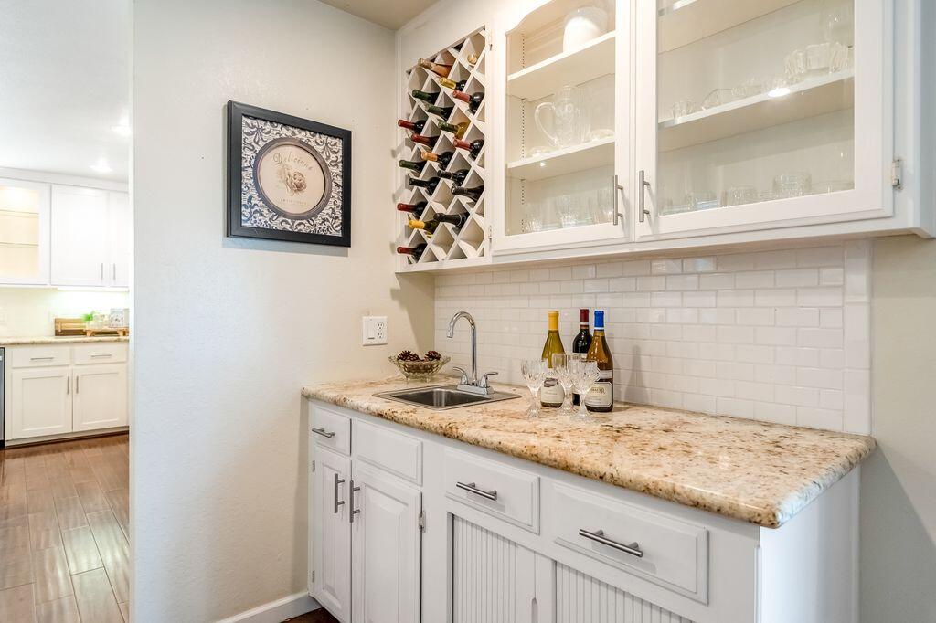 2929 S Church St, Visalia, CA 93277