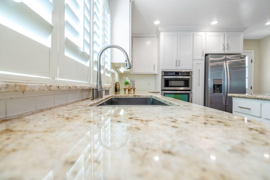 2929 S Church St, Visalia, CA 93277