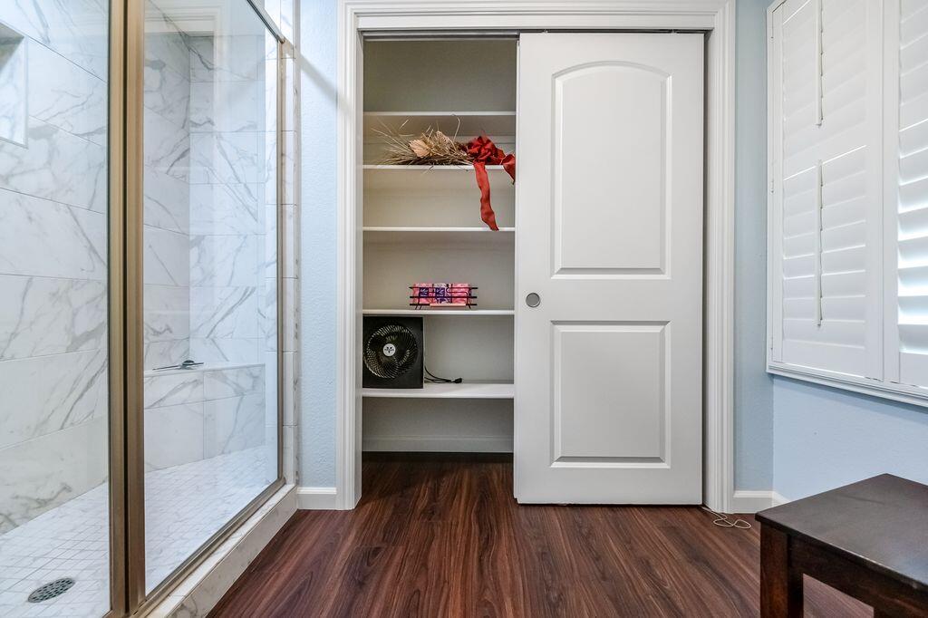 2929 S Church St, Visalia, CA 93277