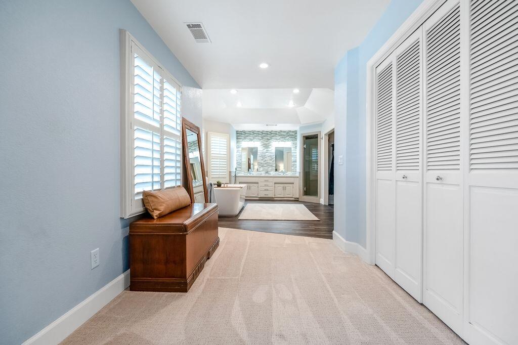 2929 S Church St, Visalia, CA 93277