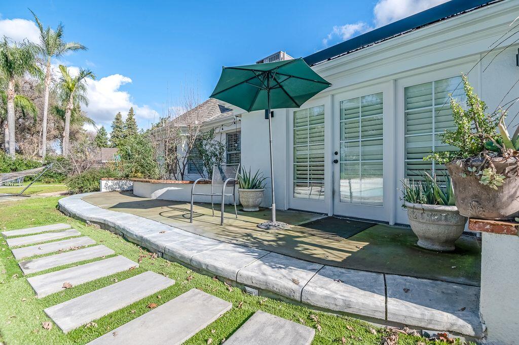 2929 S Church St, Visalia, CA 93277