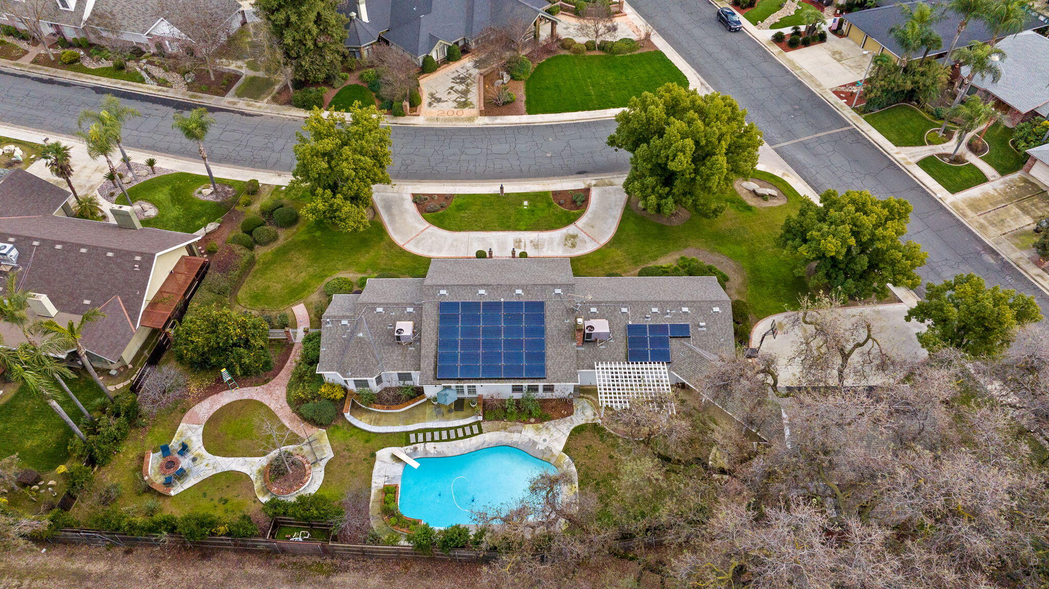 2929 S Church St, Visalia, CA 93277