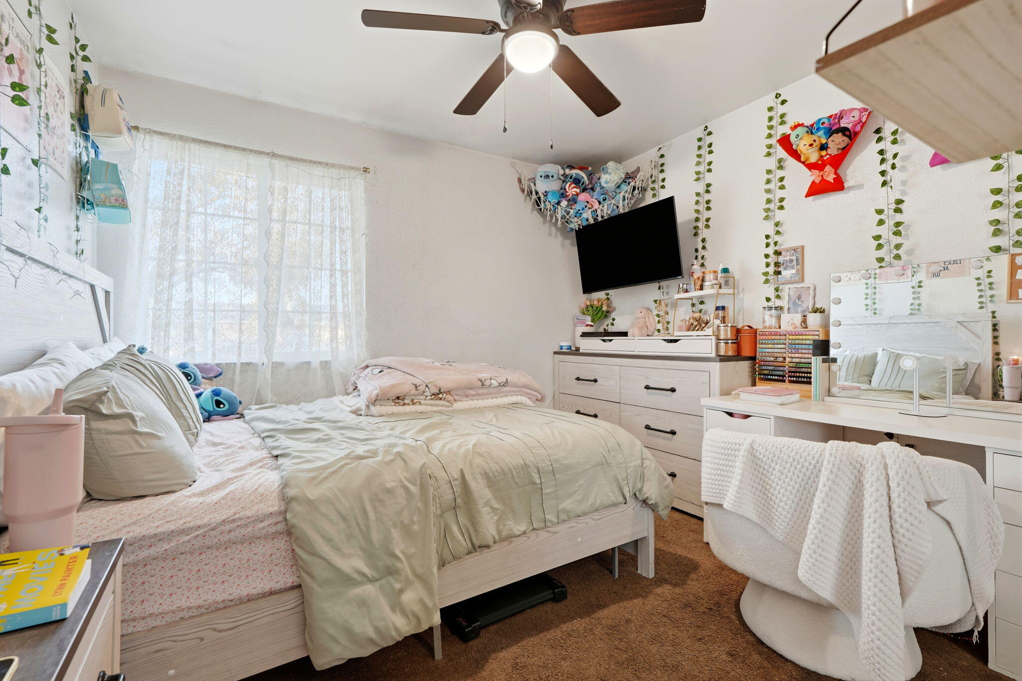 13069 Quinto Ct, Cutler, CA 93615