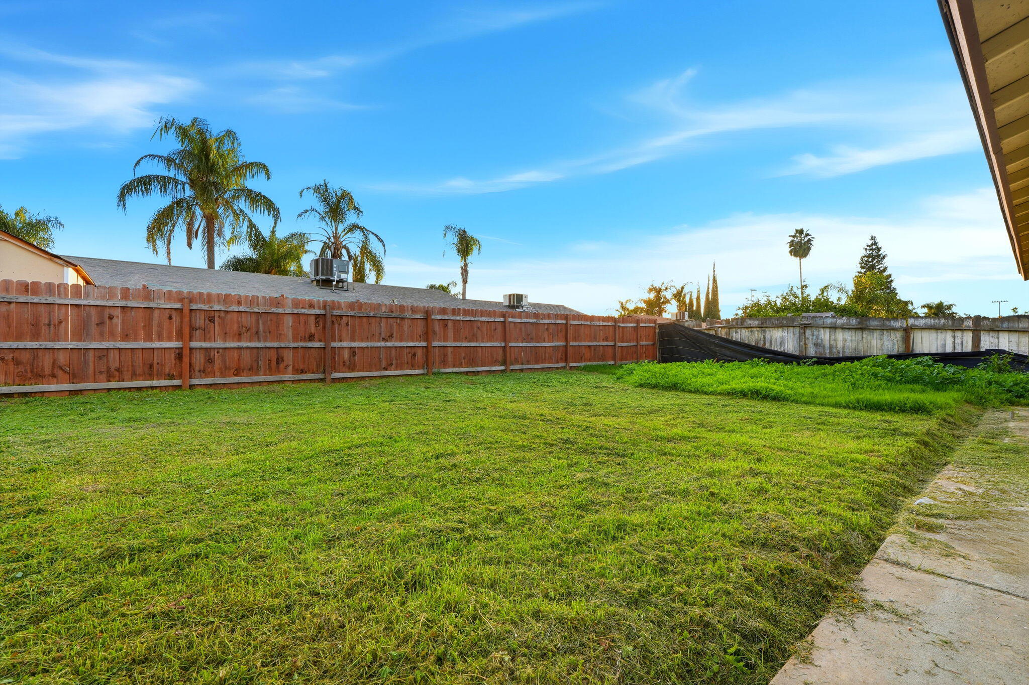 13069 Quinto Ct, Cutler, CA 93615