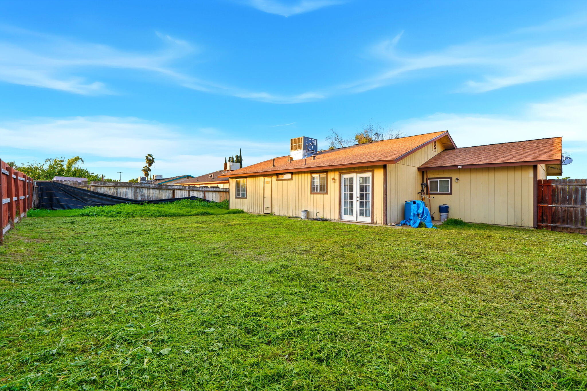 13069 Quinto Ct, Cutler, CA 93615