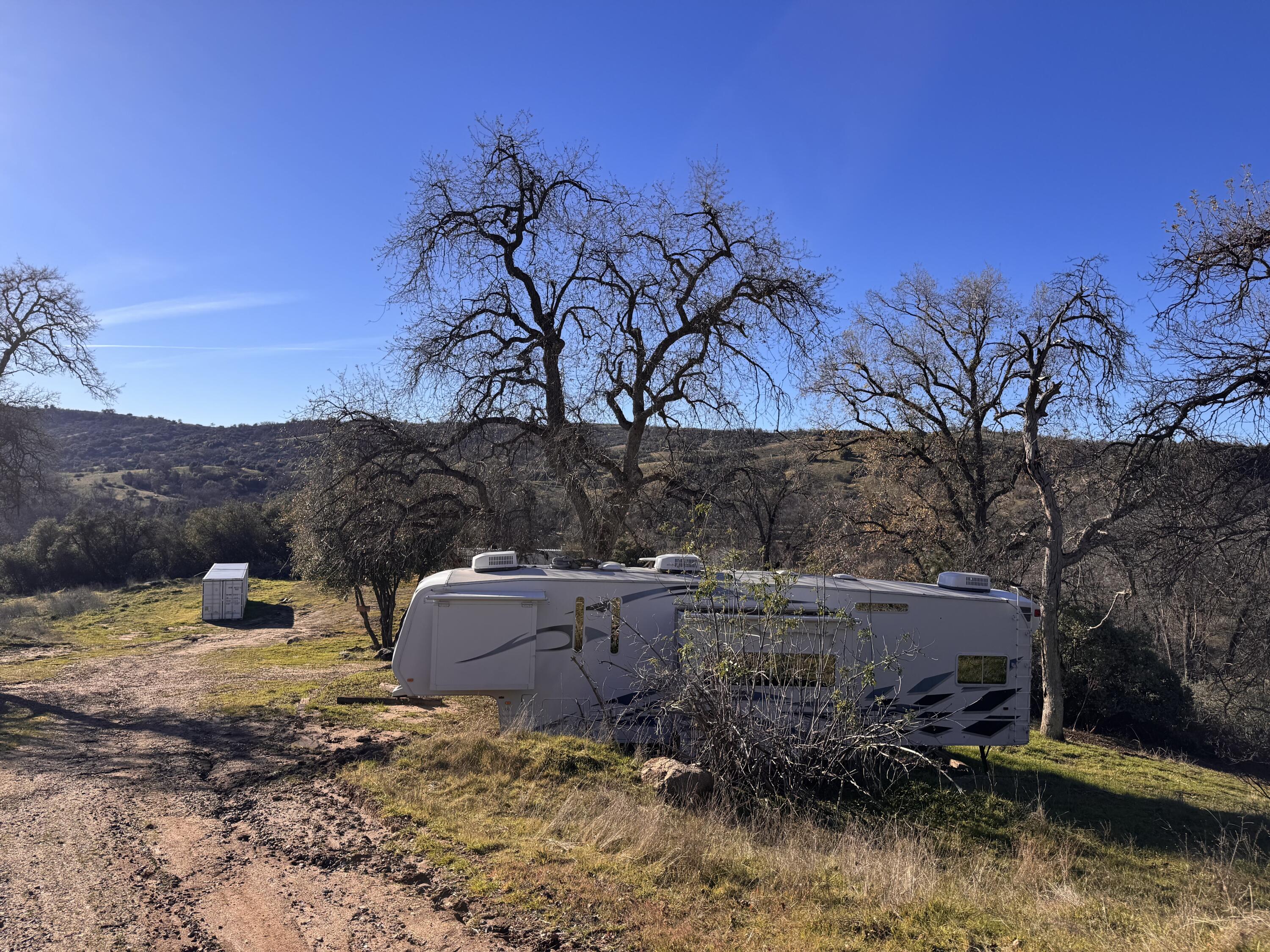 369 Hogback Dr Dr, Badger, CA 93603