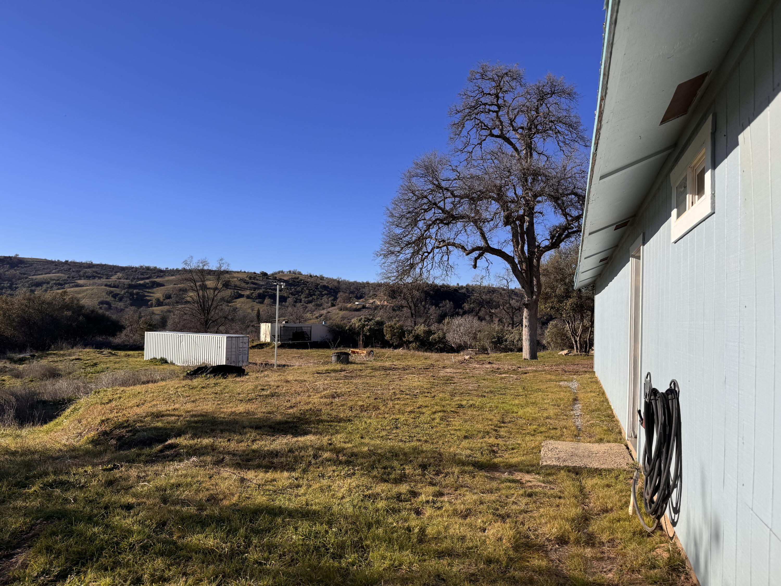 369 Hogback Dr Dr, Badger, CA 93603