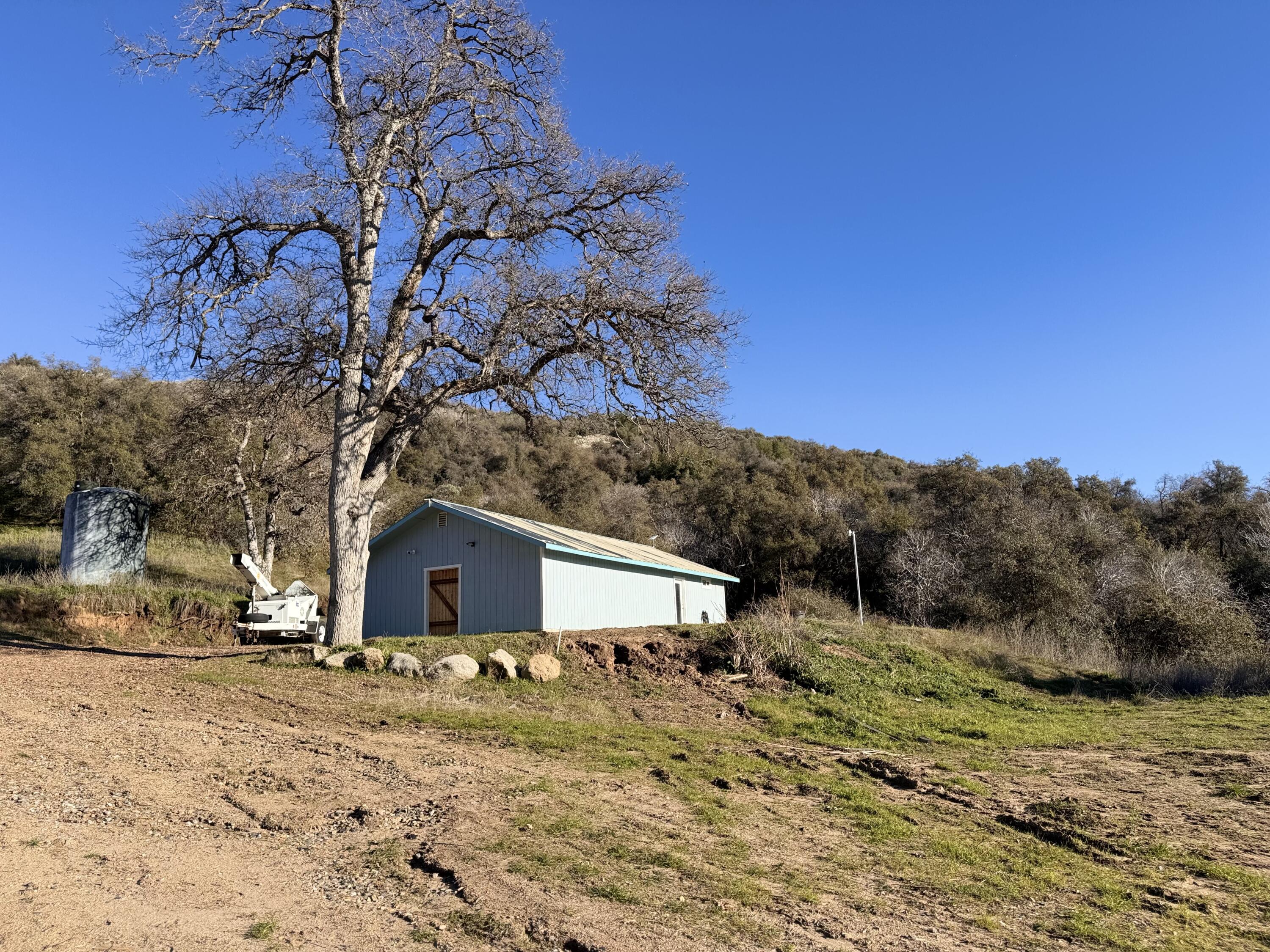 369 Hogback Dr Dr, Badger, CA 93603