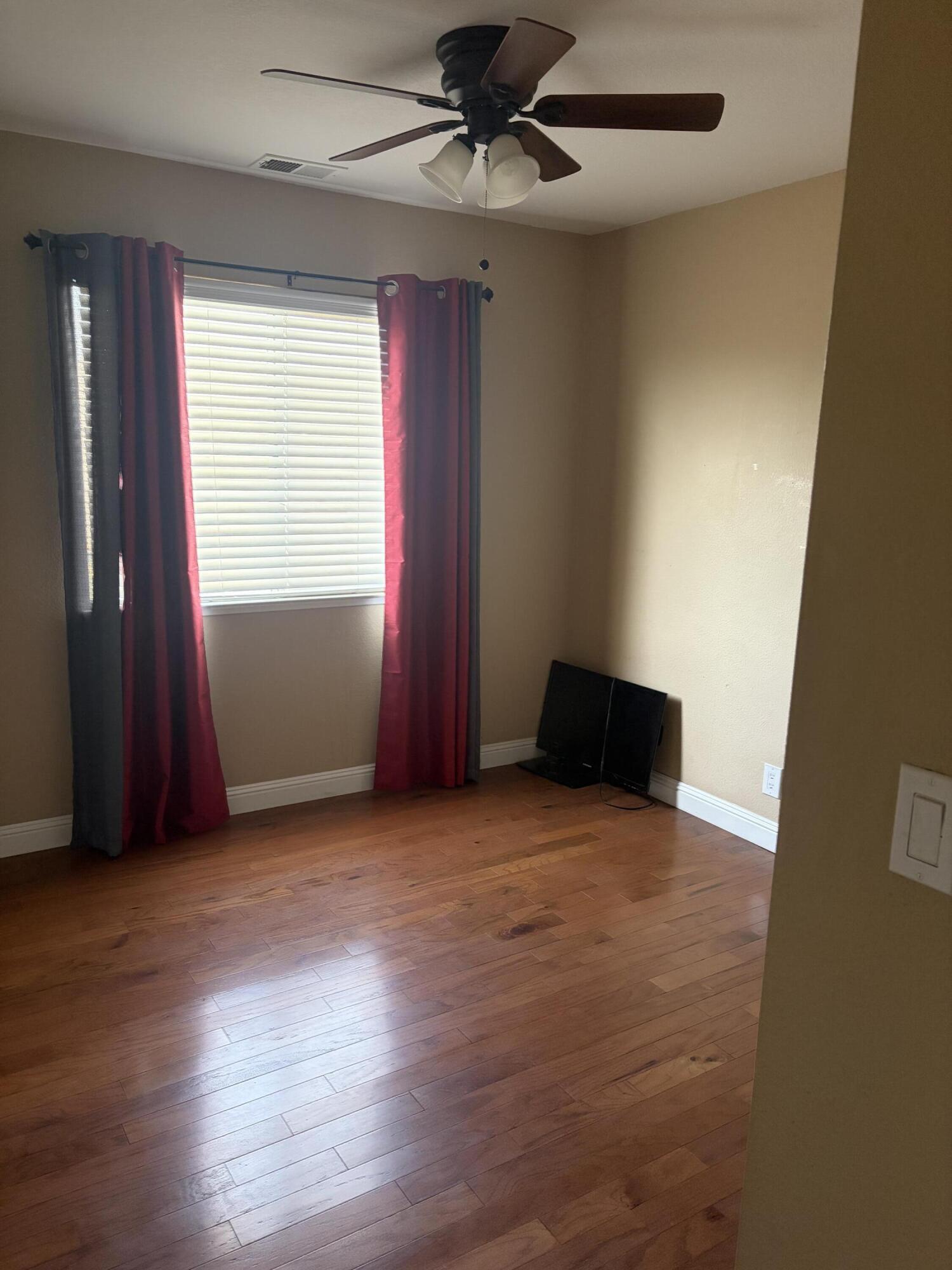 1336 Red Teal Dr, Newman, CA 95360