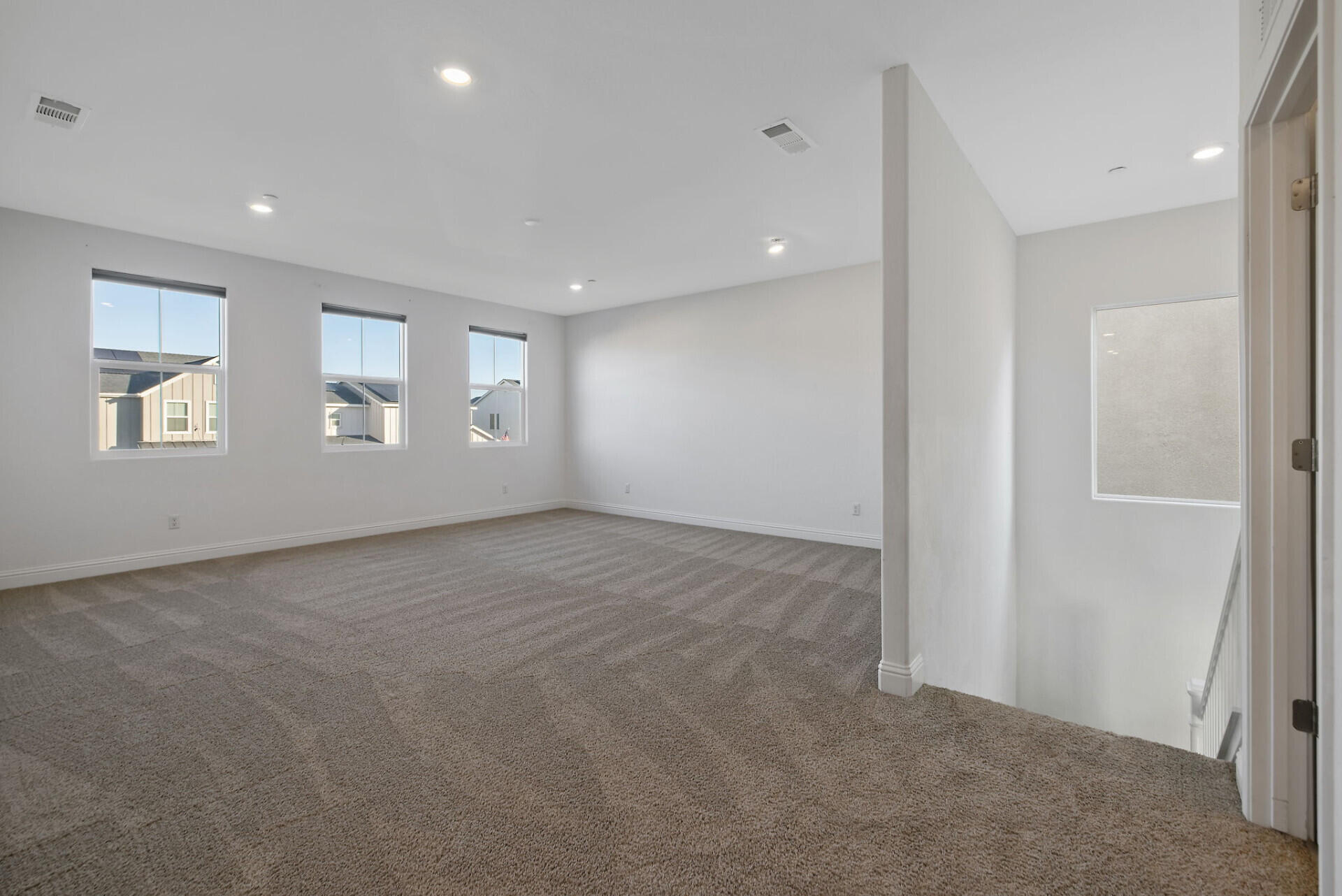 3641 N Summers Ct, Visalia, CA 93291