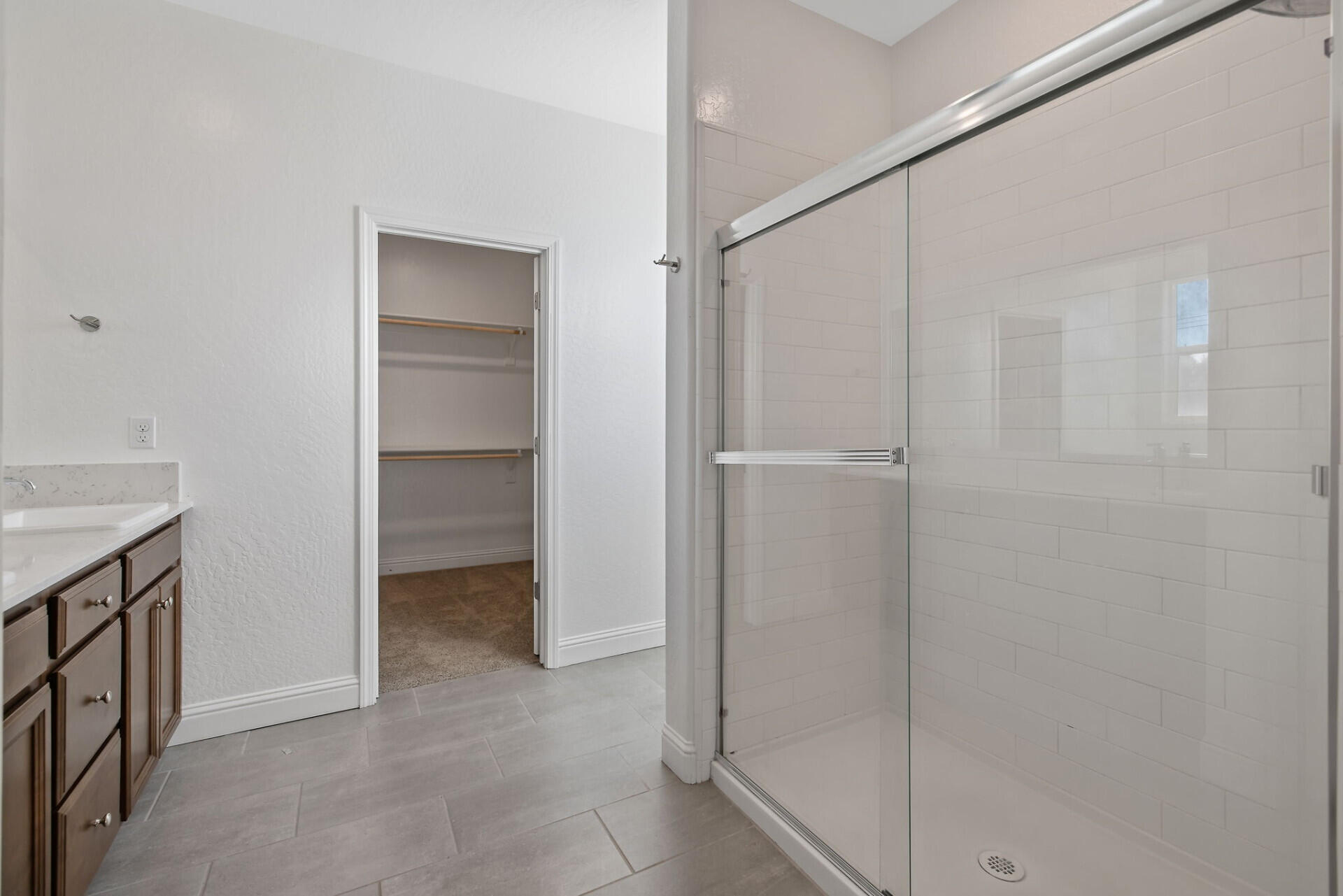 3641 N Summers Ct, Visalia, CA 93291