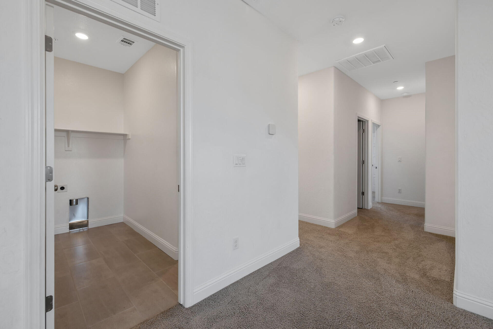 3641 N Summers Ct, Visalia, CA 93291