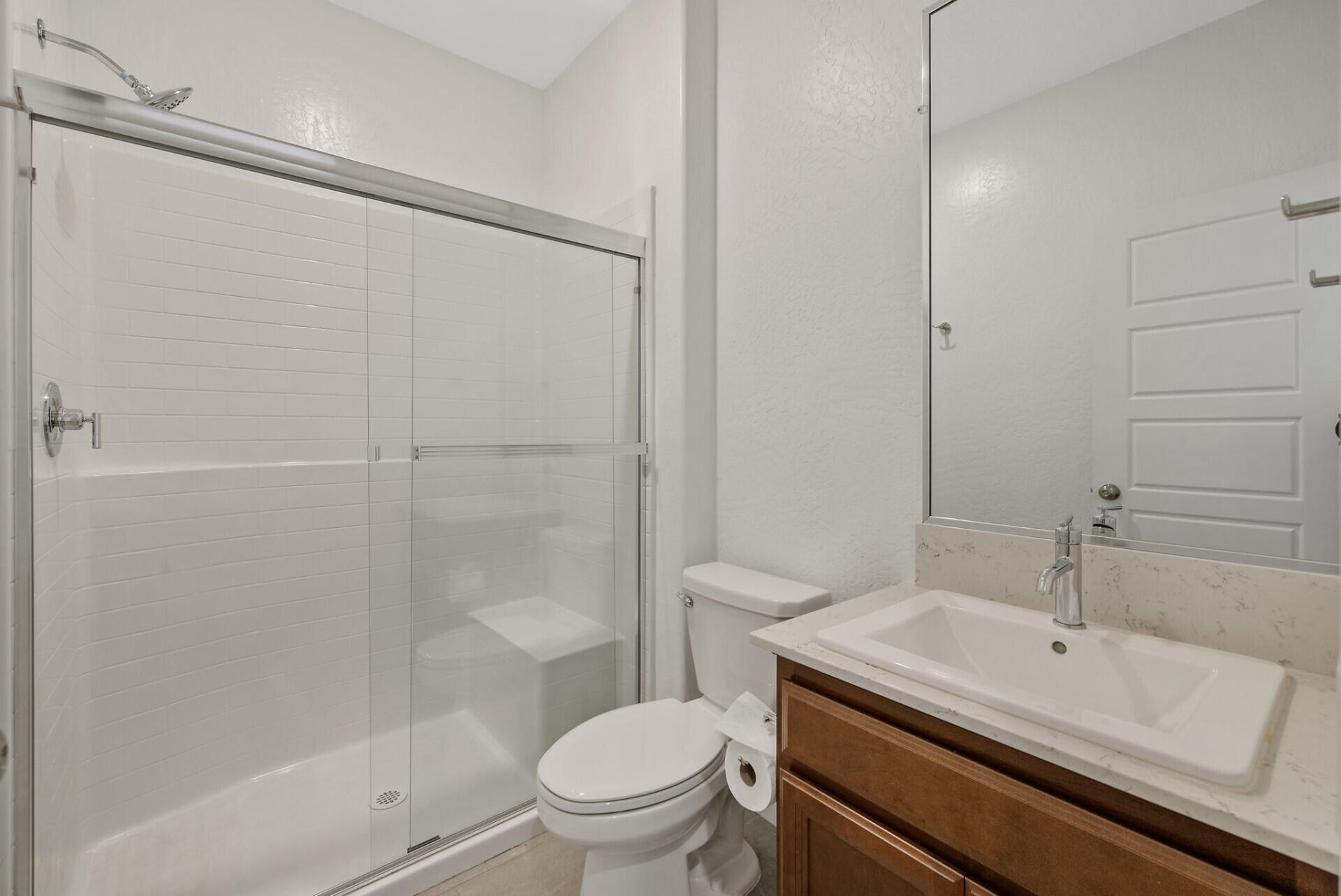 3641 N Summers Ct, Visalia, CA 93291