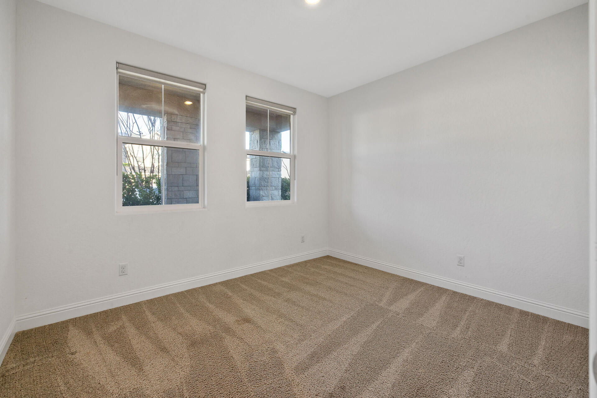 3641 N Summers Ct, Visalia, CA 93291