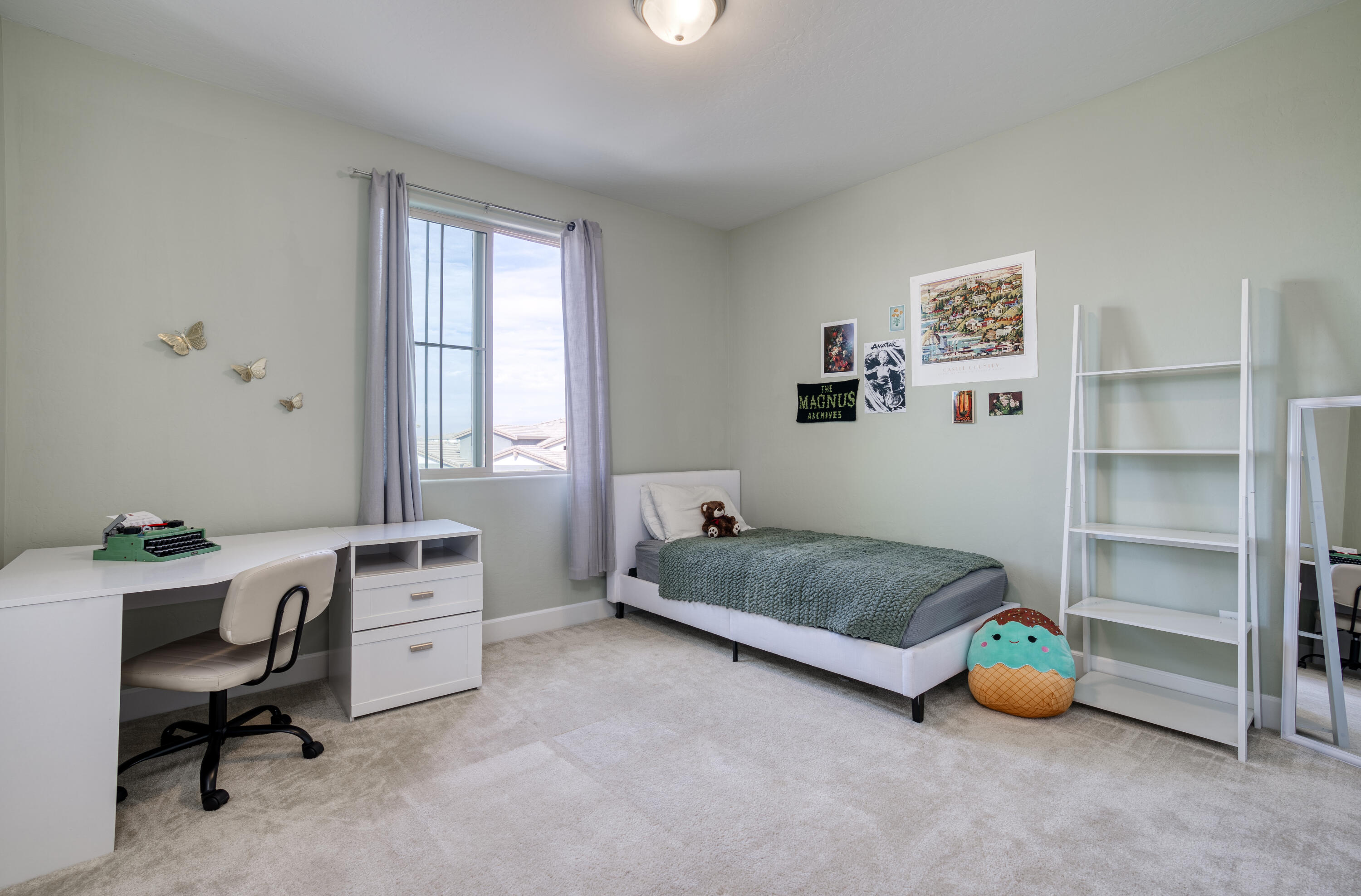 1267 Gold King Place Cir, Dinuba, CA 93618